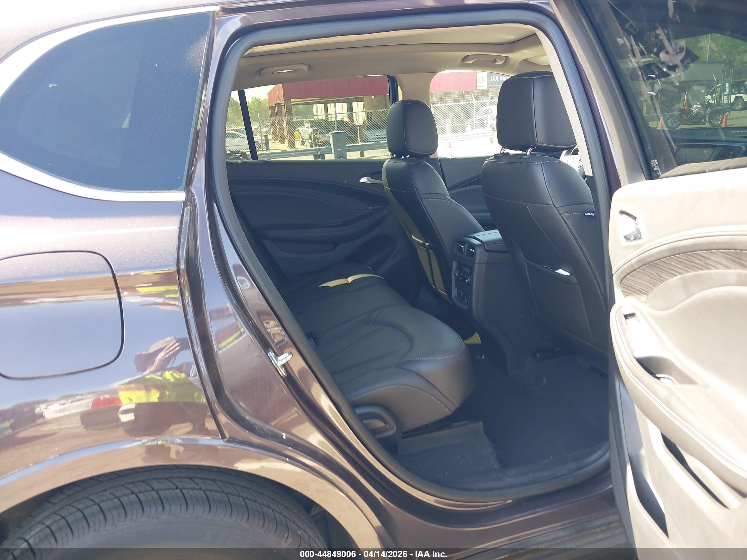 BUICK ENVISION image 8