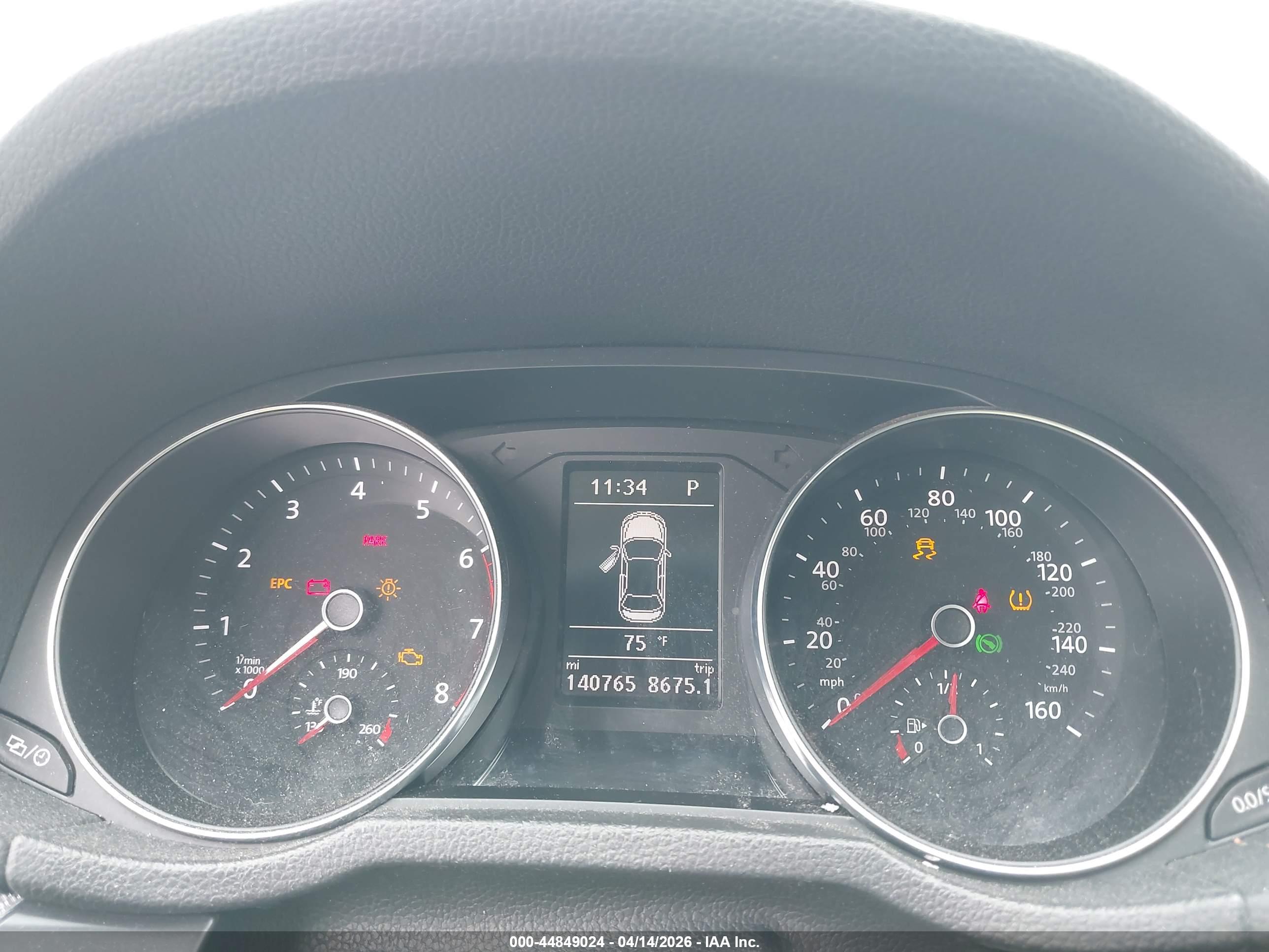 VOLKSWAGEN PASSAT image 7