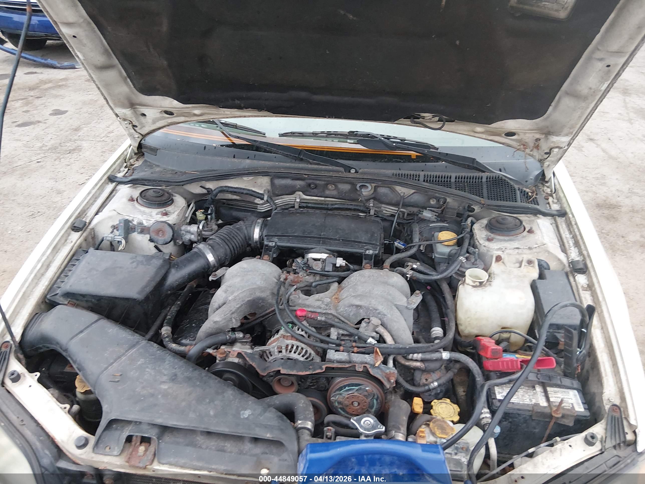 SUBARU OUTBACK image 10