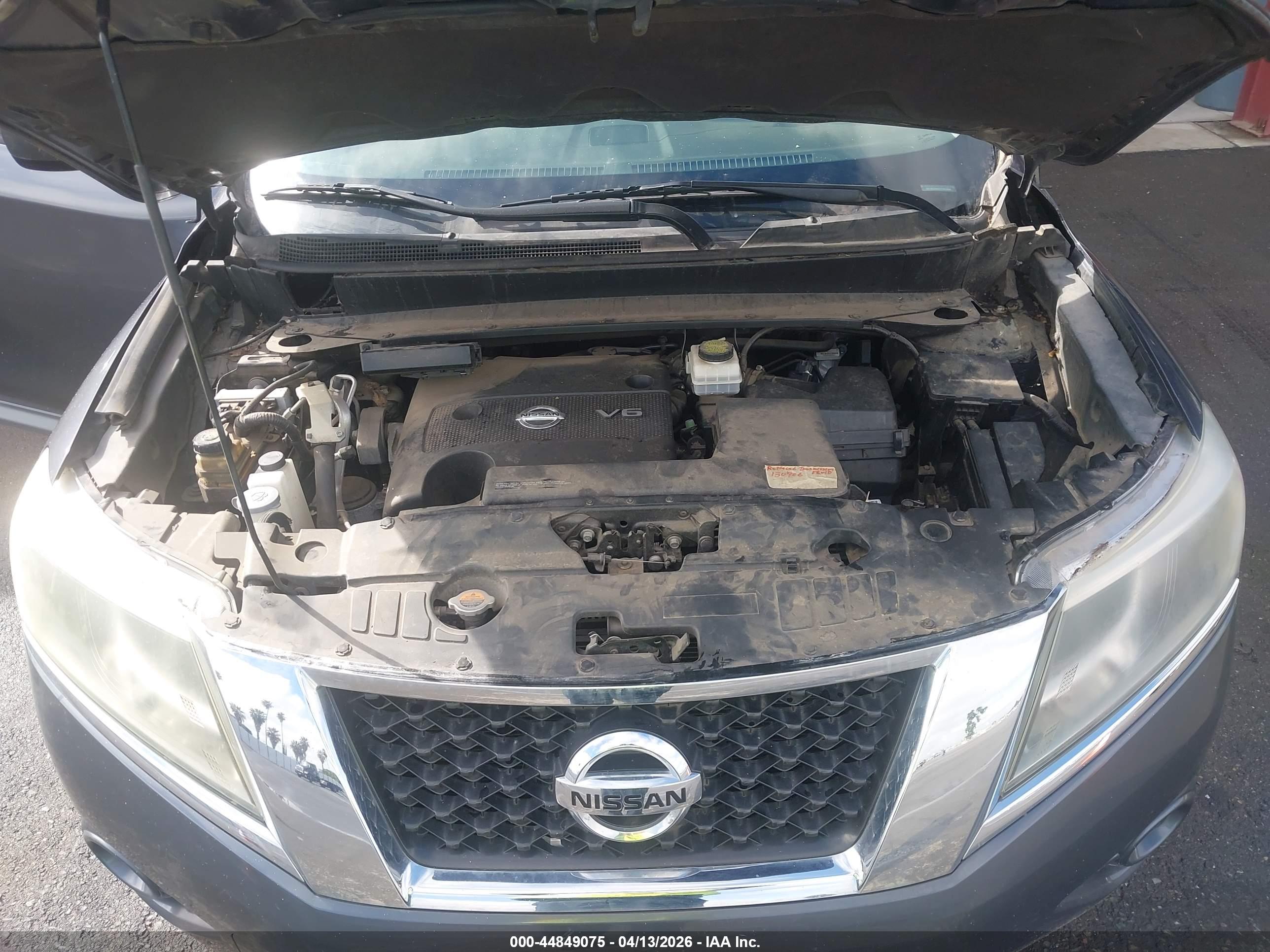 NISSAN PATHFINDER image 10