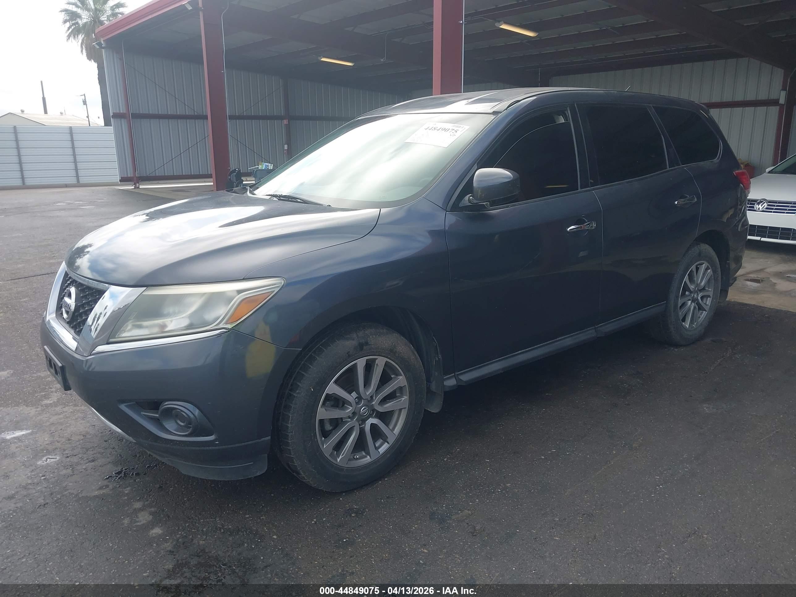 NISSAN PATHFINDER image 2