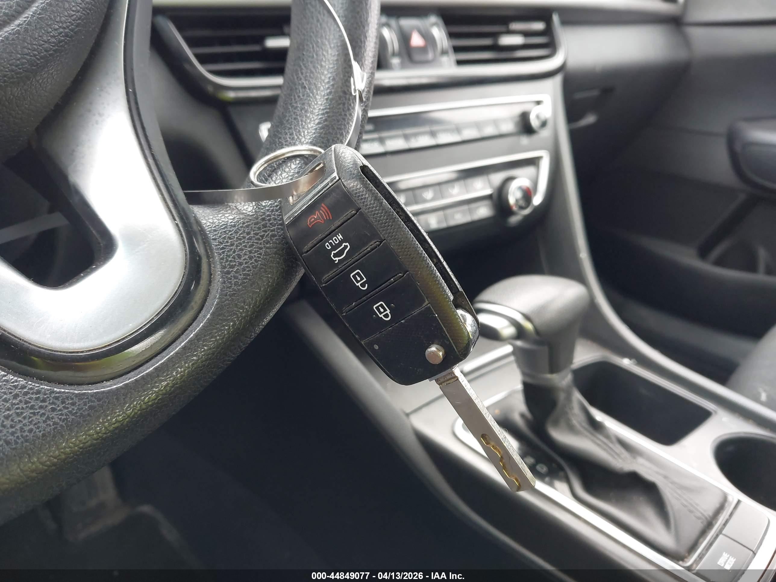 KIA OPTIMA image 11