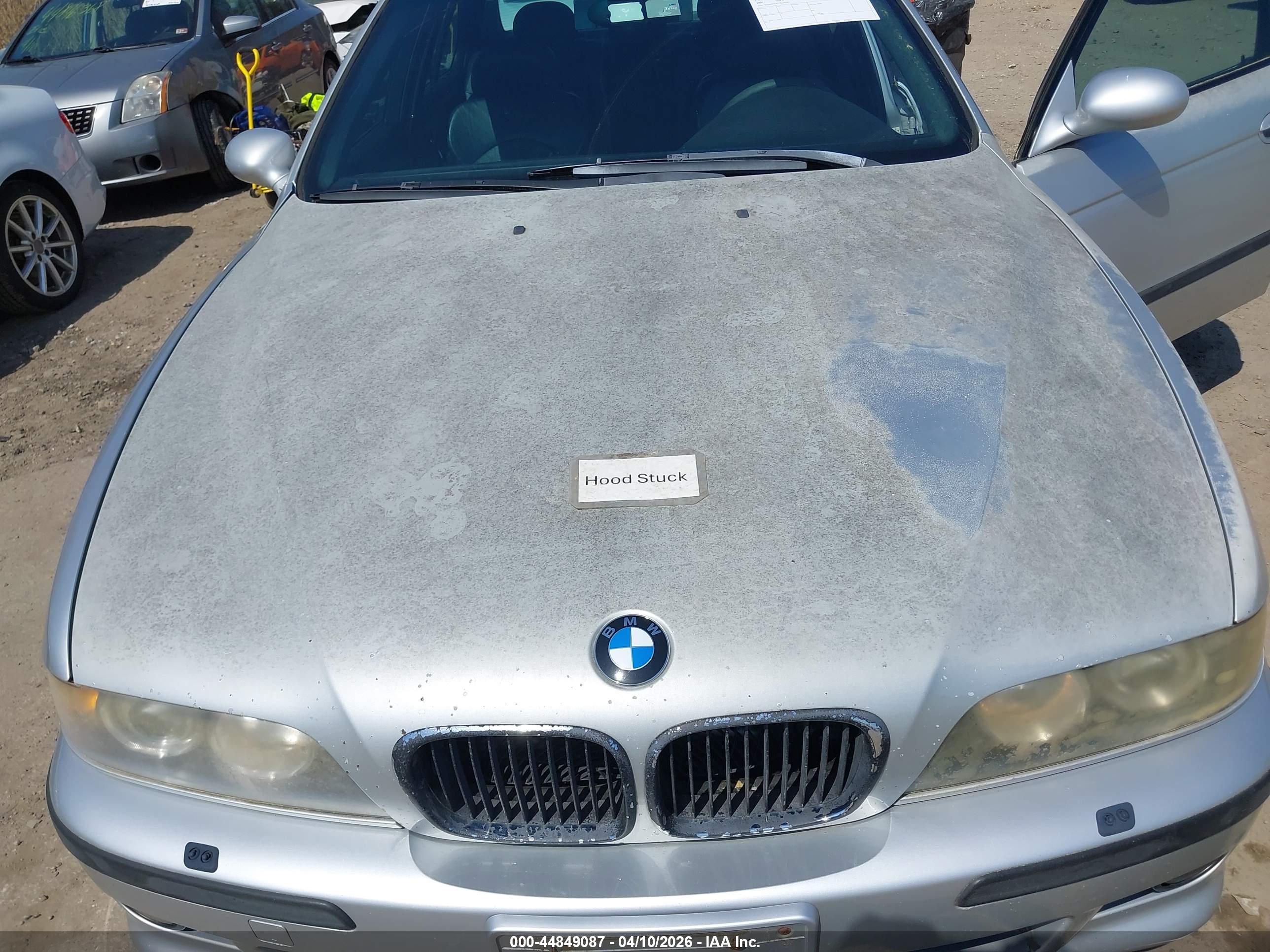 BMW M5 image 10