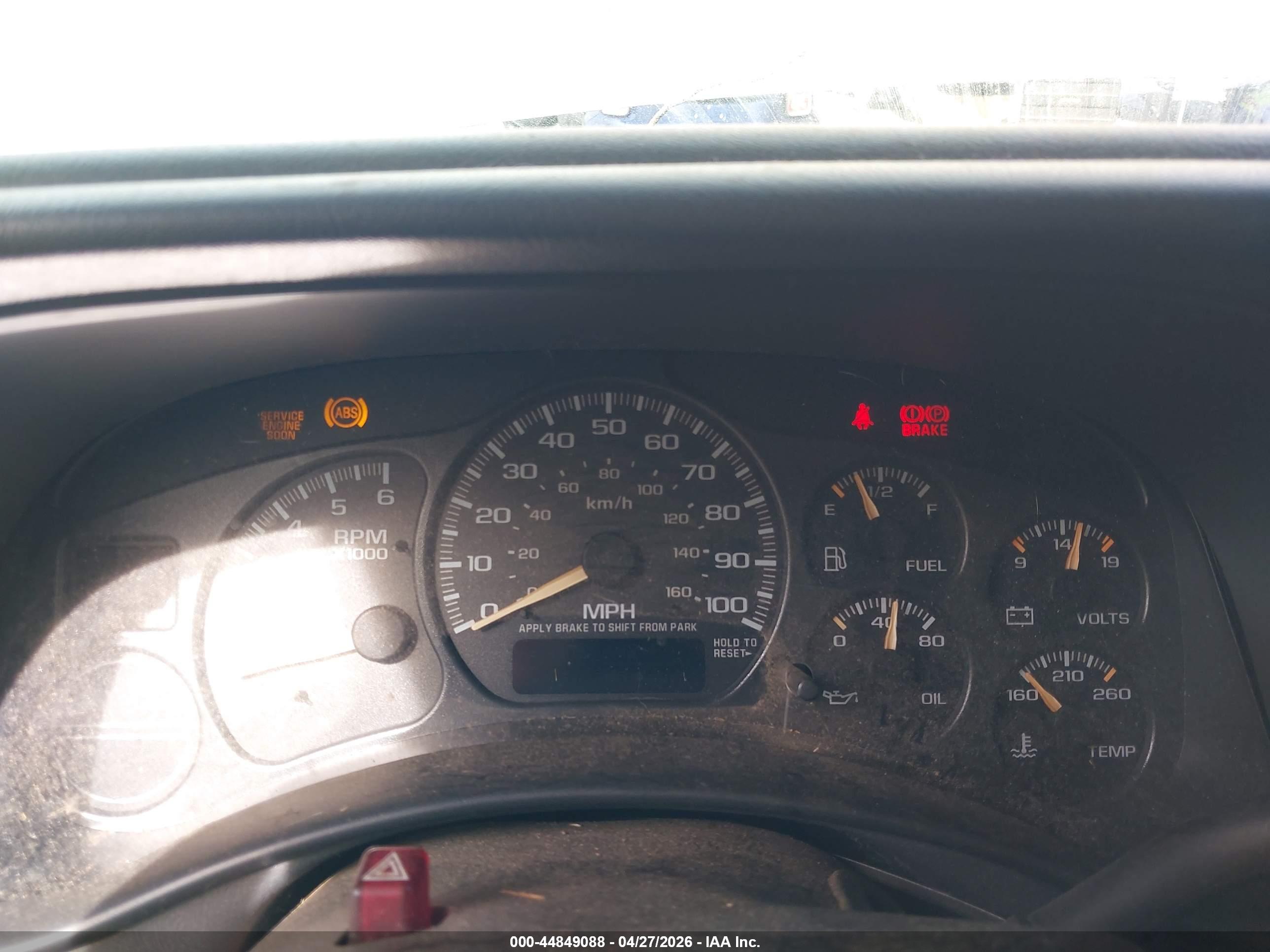 CHEVROLET SILVERADO image 7
