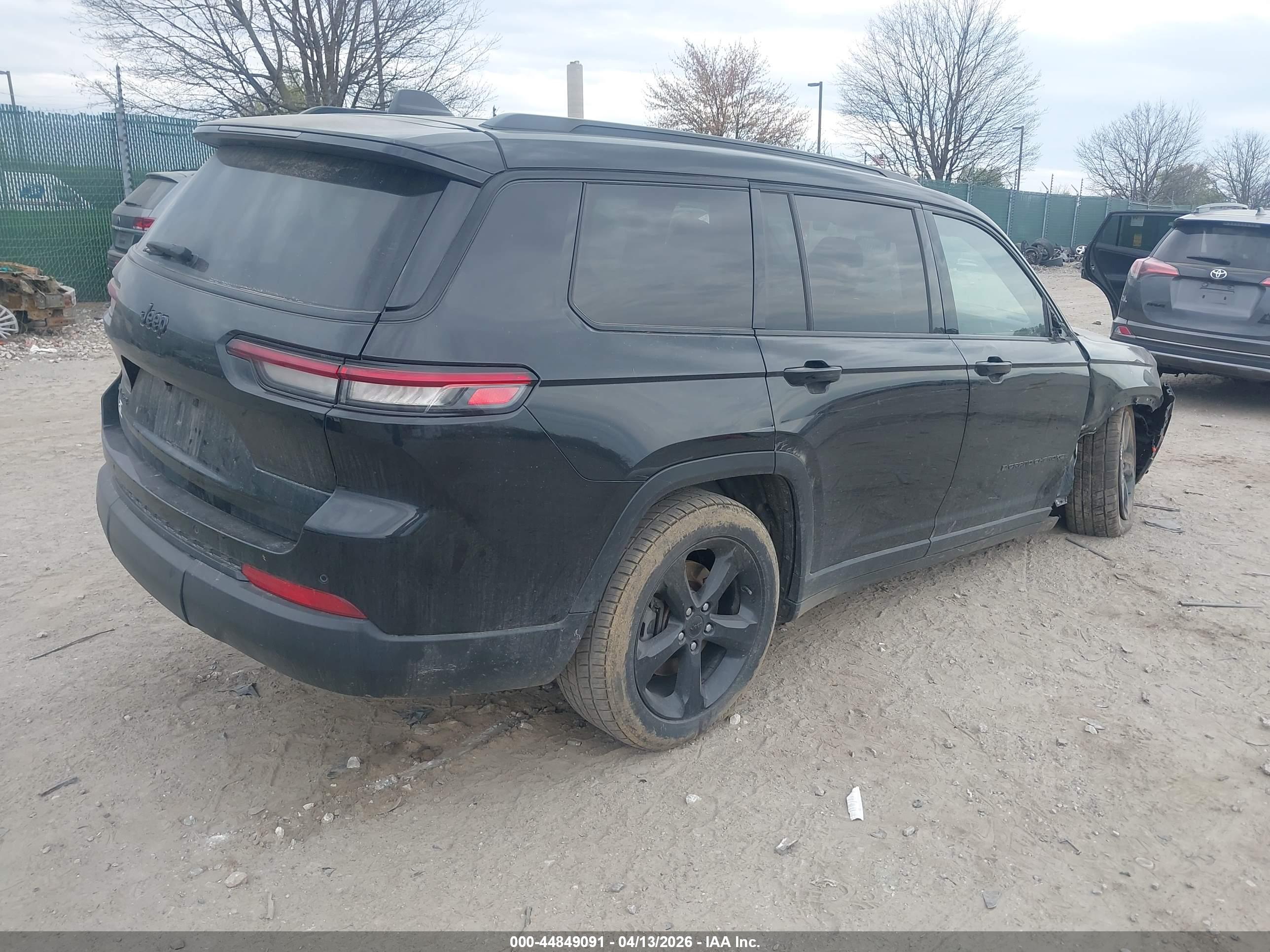JEEP GRAND image 4