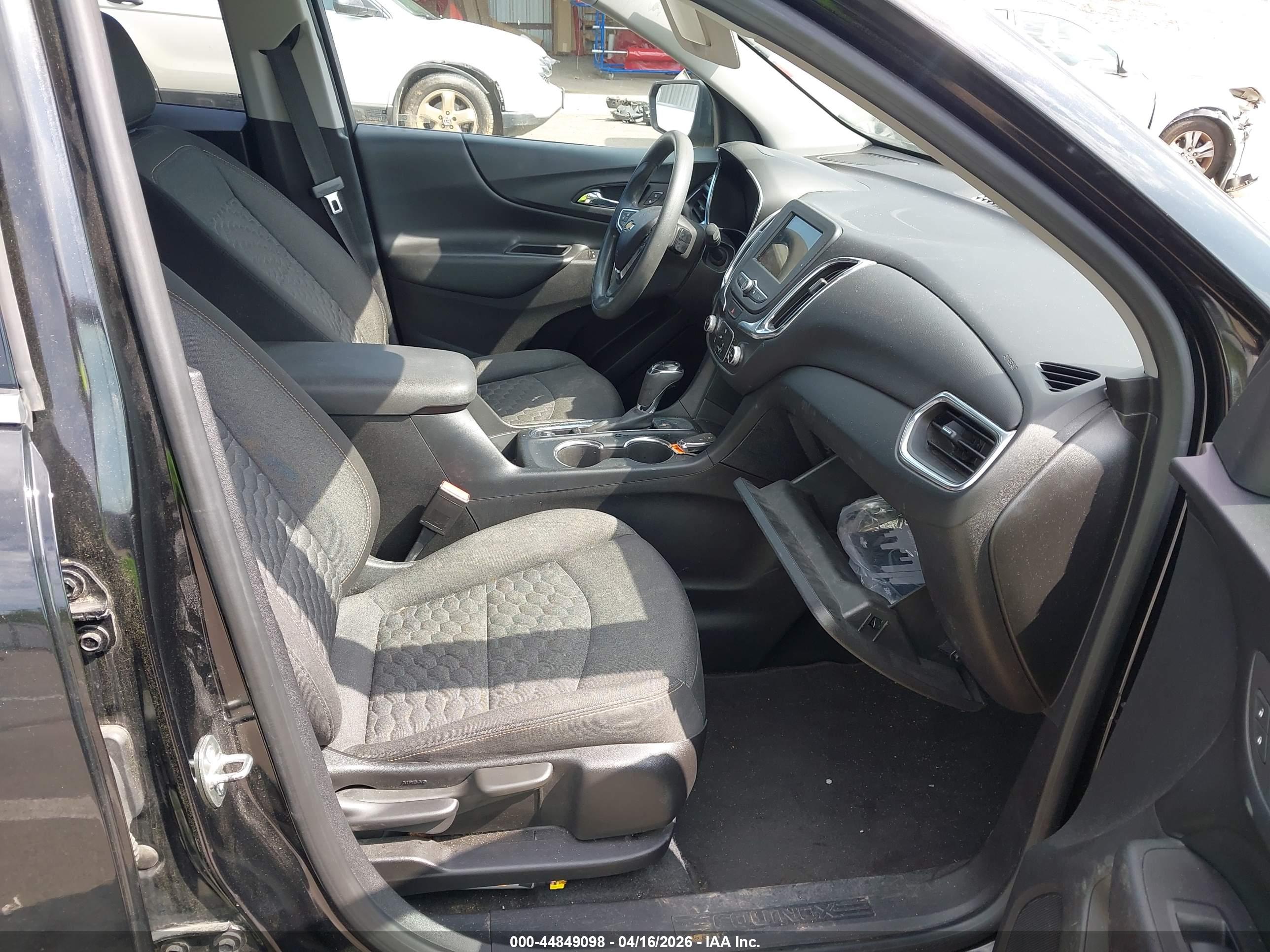 CHEVROLET EQUINOX image 5
