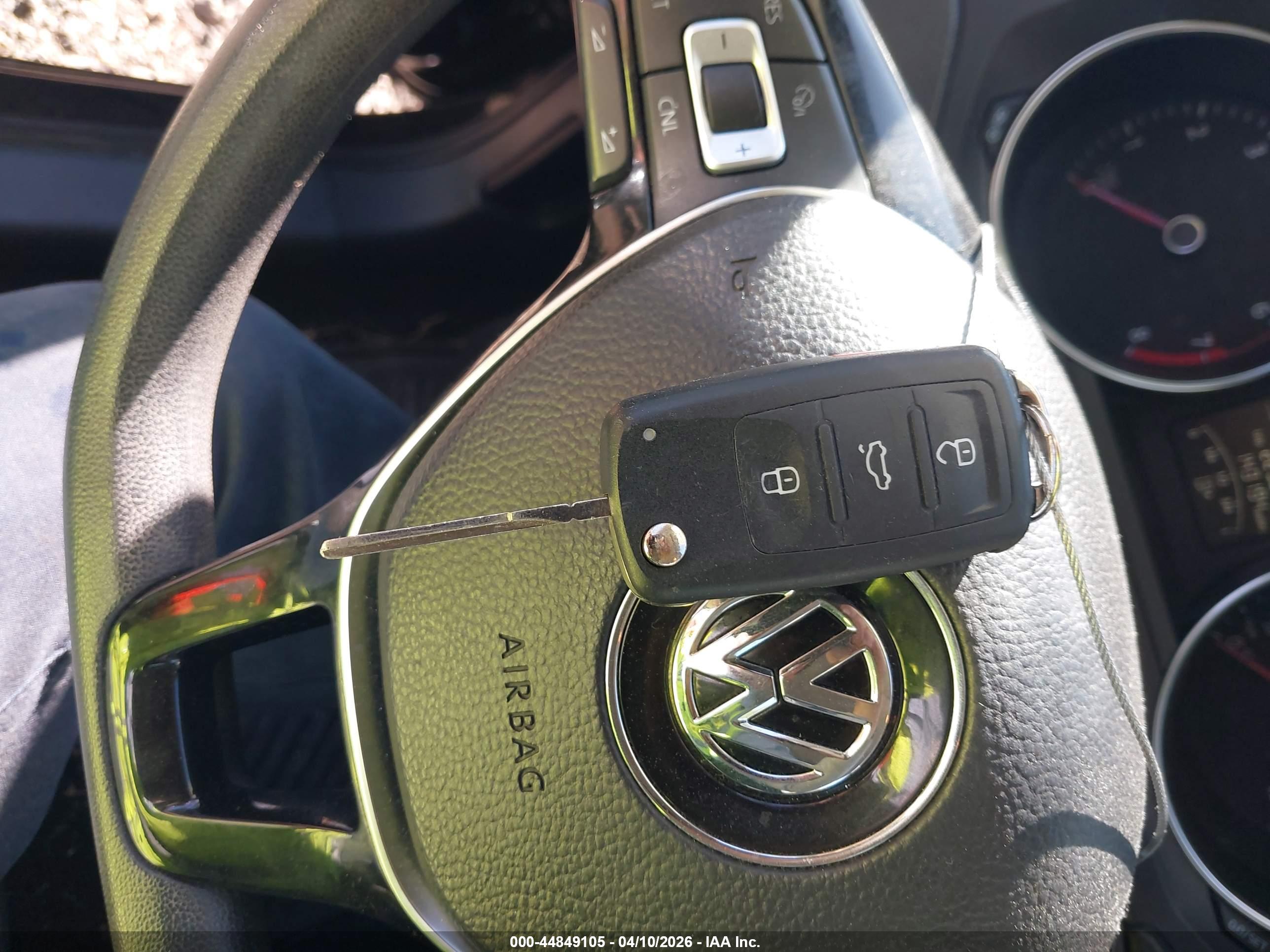 VOLKSWAGEN JETTA image 11