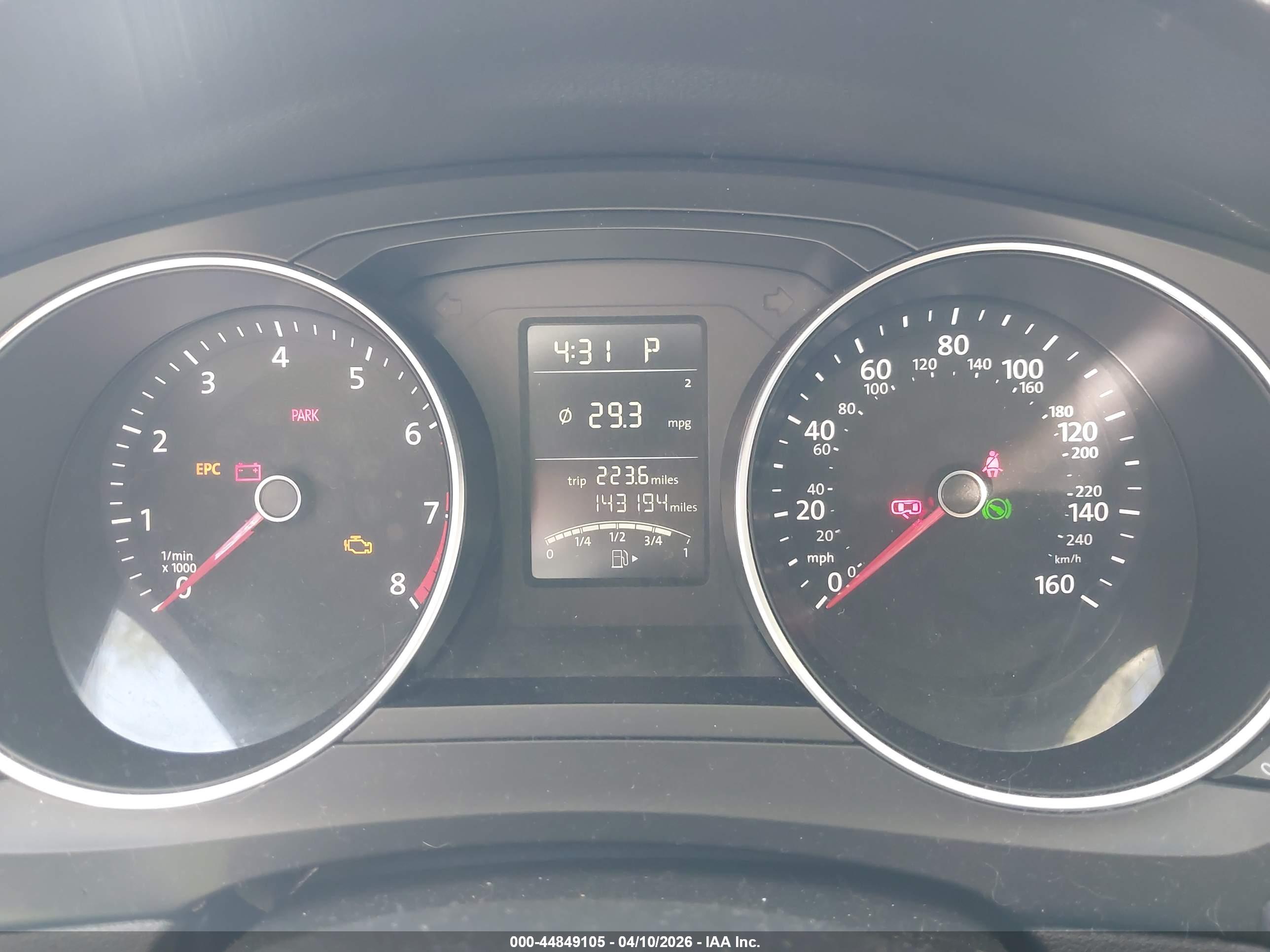 VOLKSWAGEN JETTA image 7