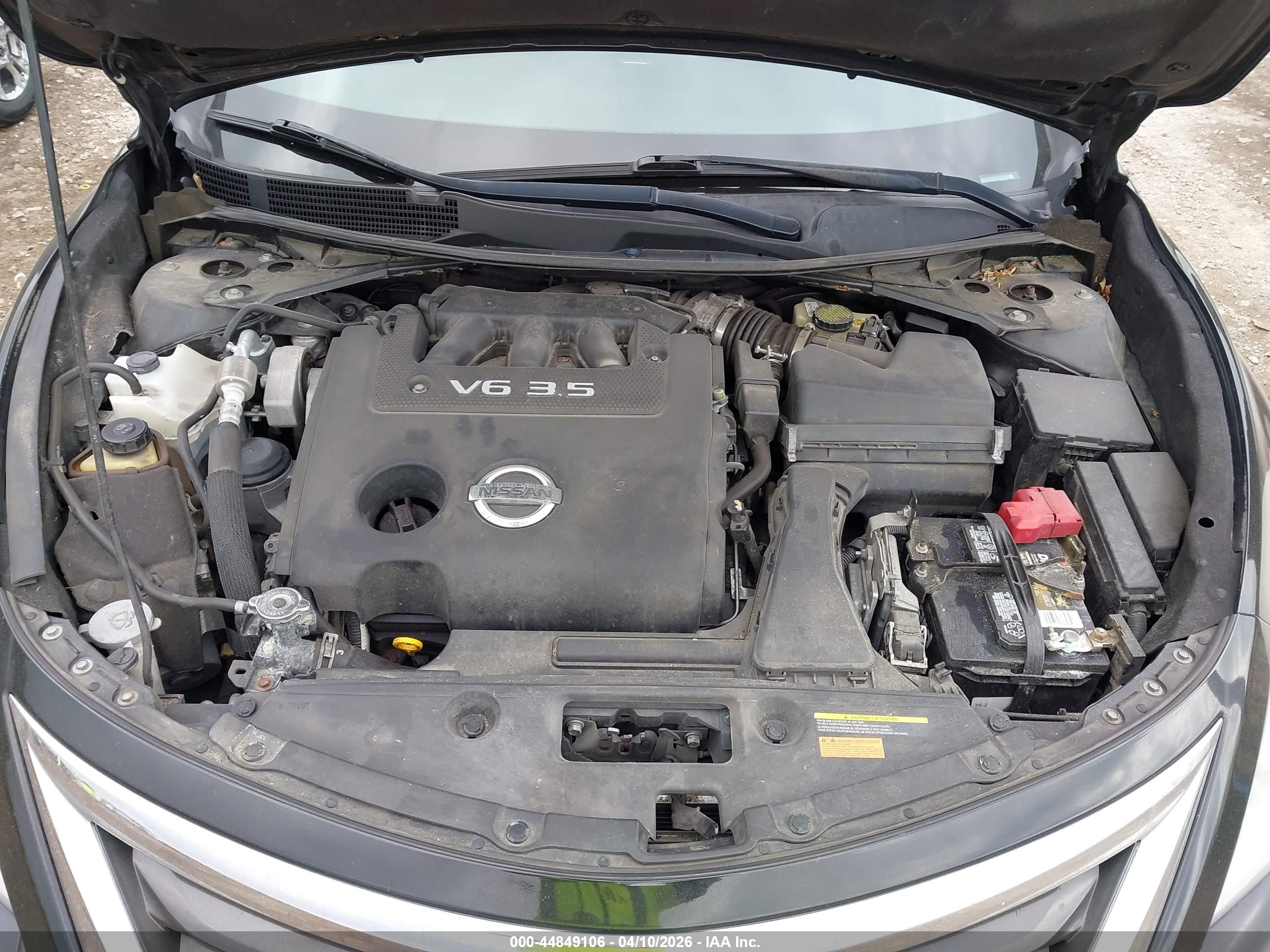 NISSAN ALTIMA image 10