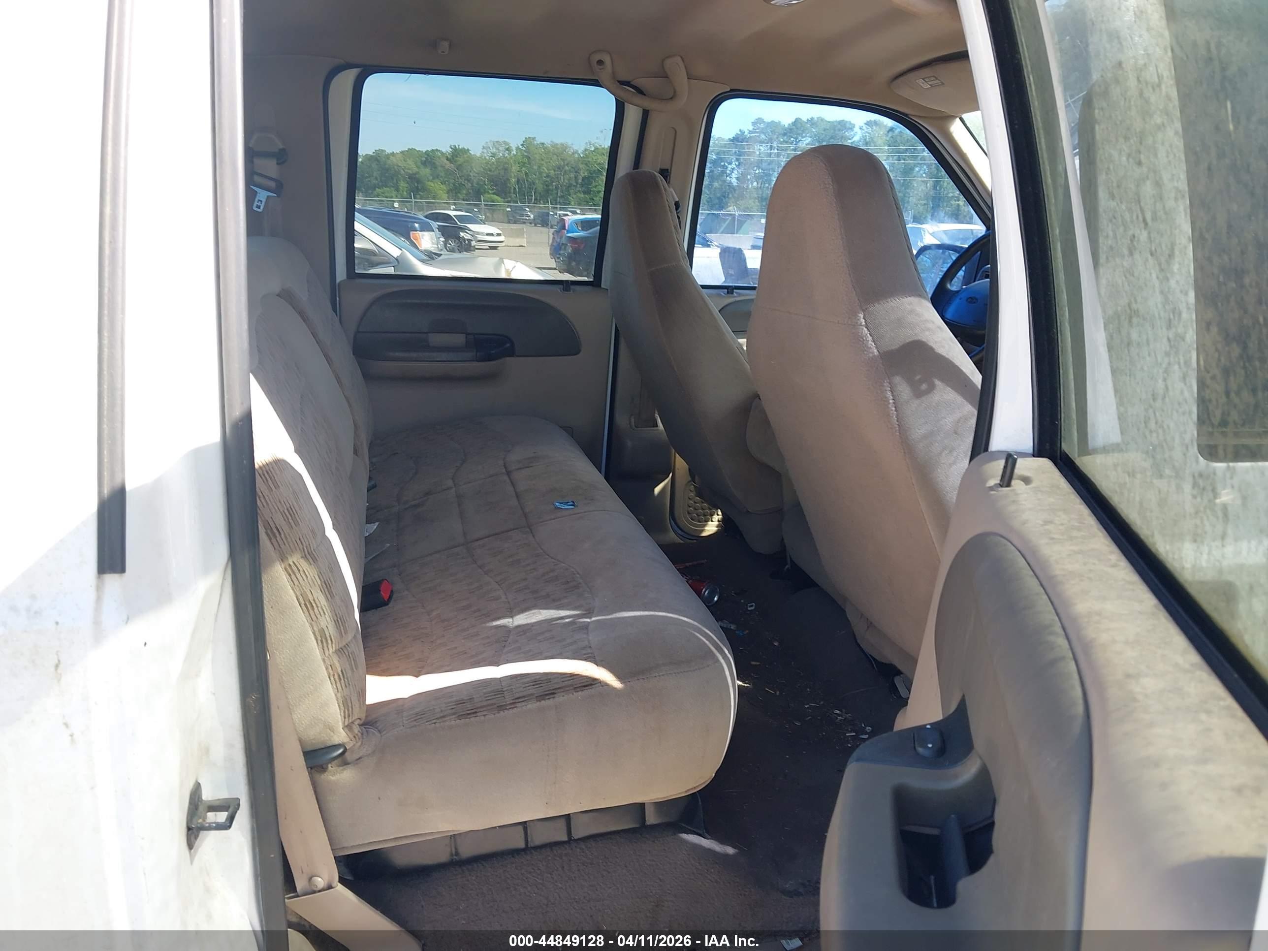 FORD F-250 image 8