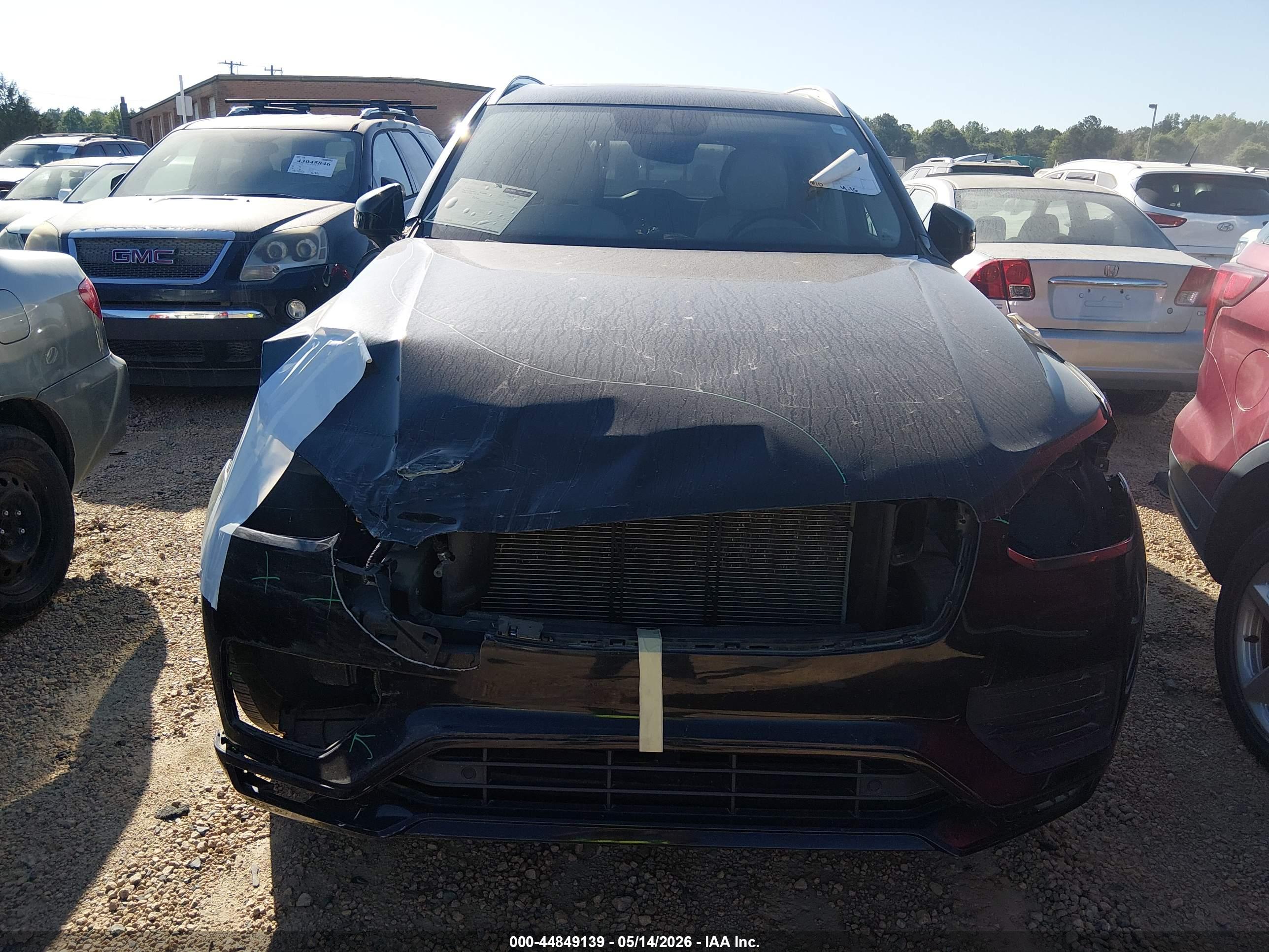 VOLVO XC90 image 6