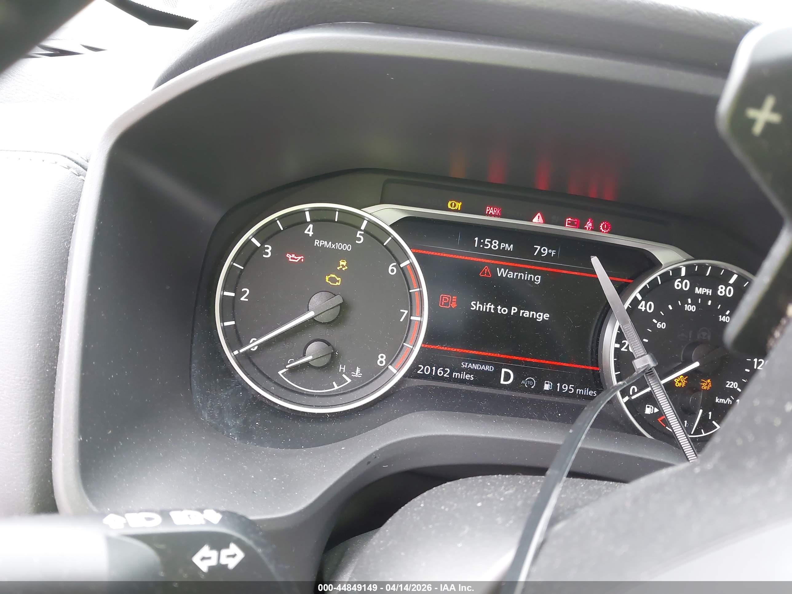 NISSAN ROGUE image 7