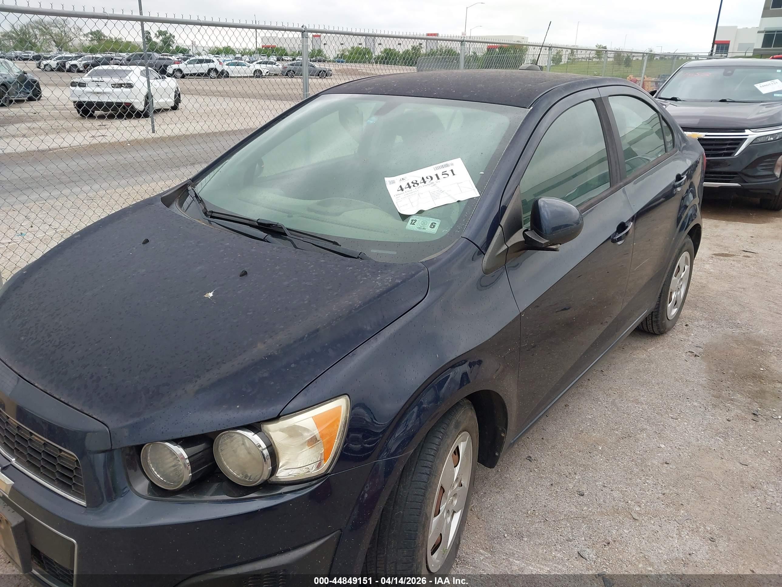 CHEVROLET SONIC image 6