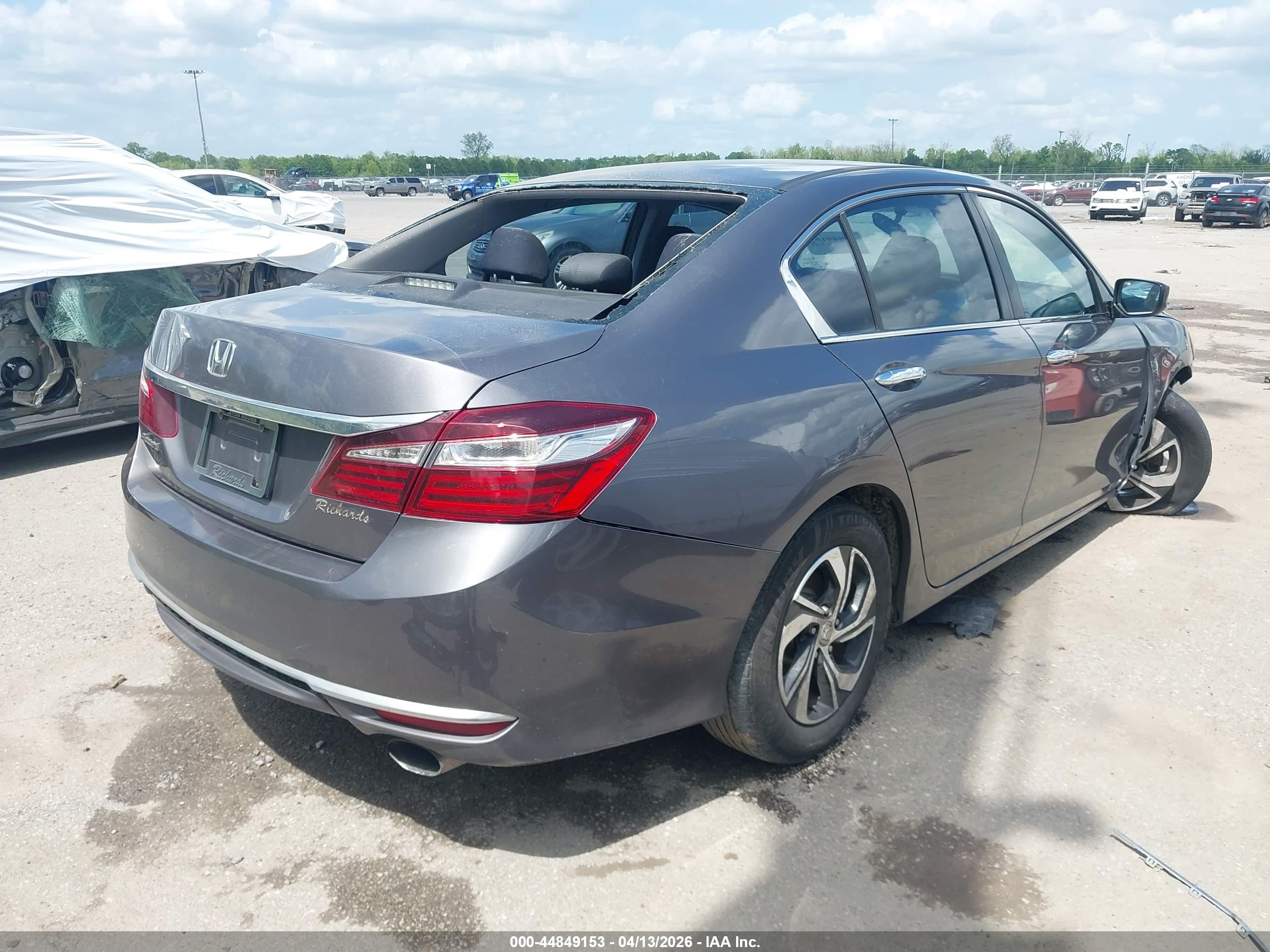 HONDA ACCORD image 4