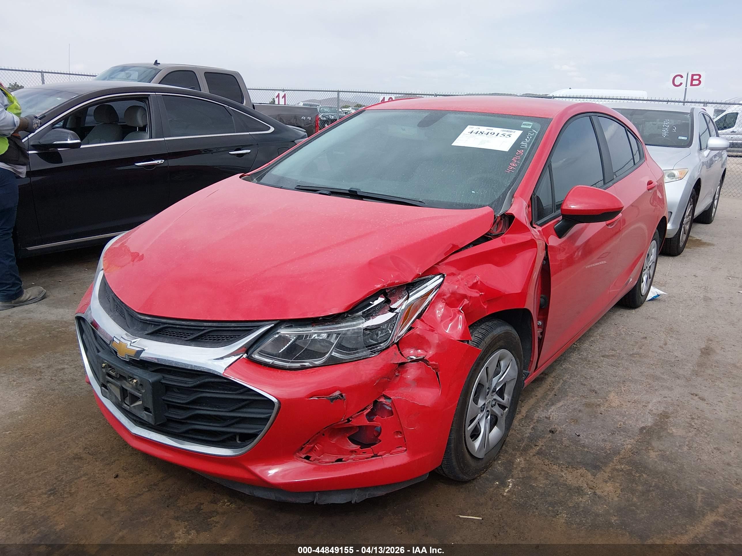 CHEVROLET CRUZE image 2