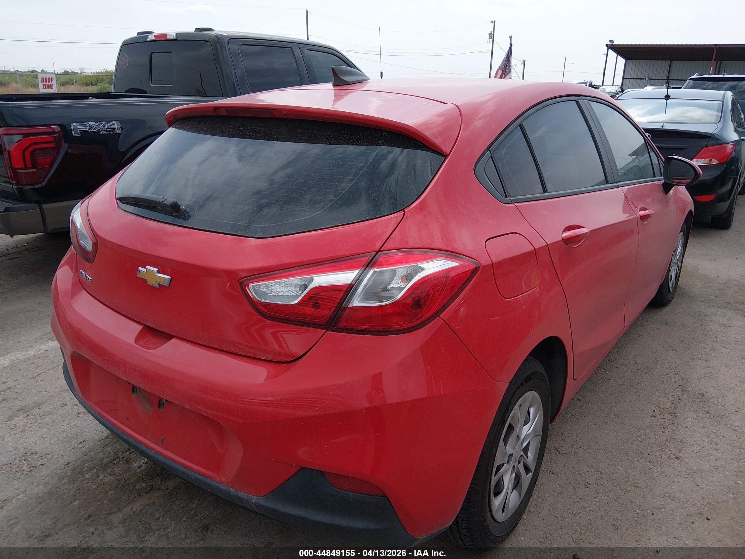 CHEVROLET CRUZE image 4