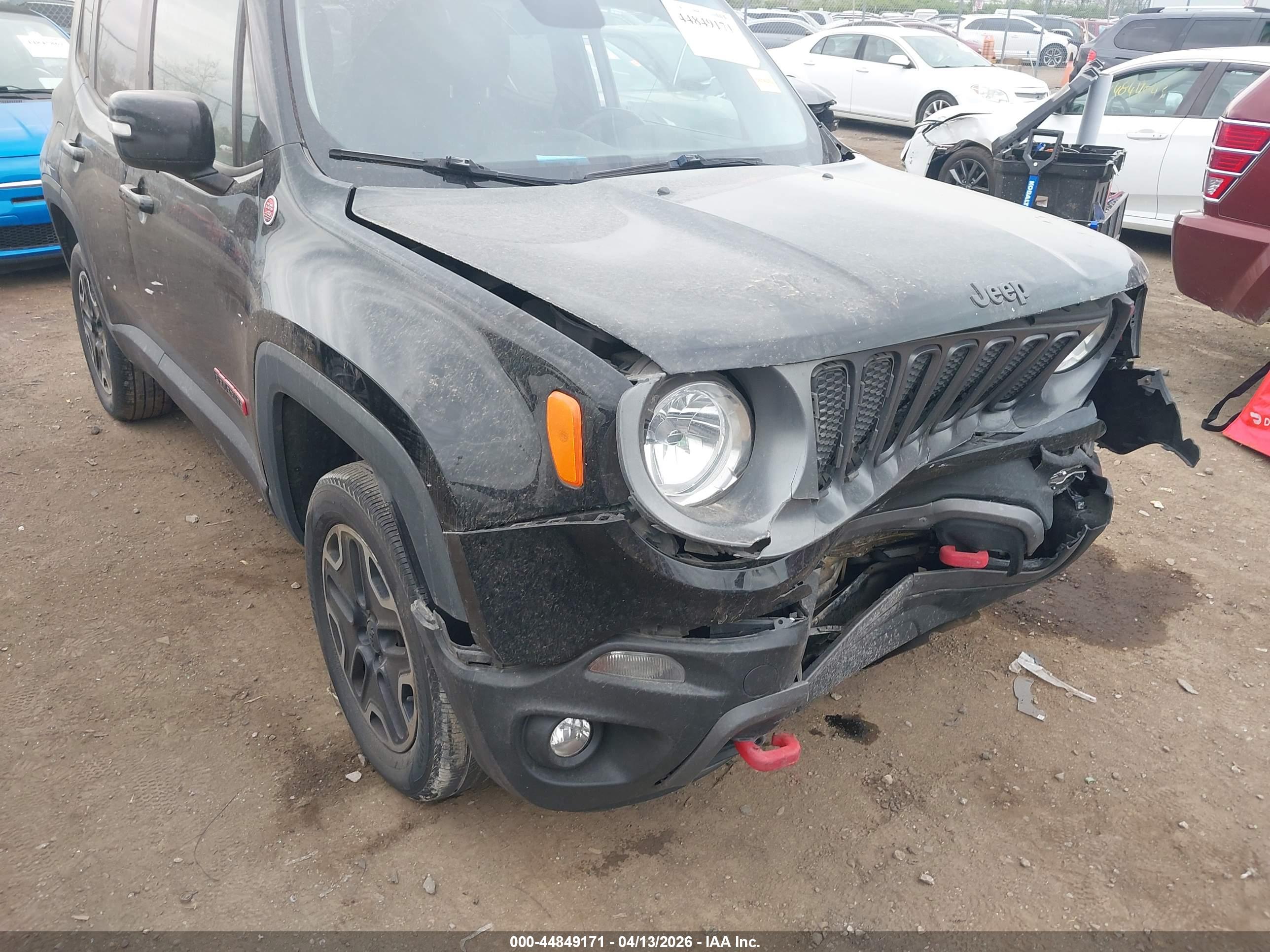 JEEP RENEGADE image 6