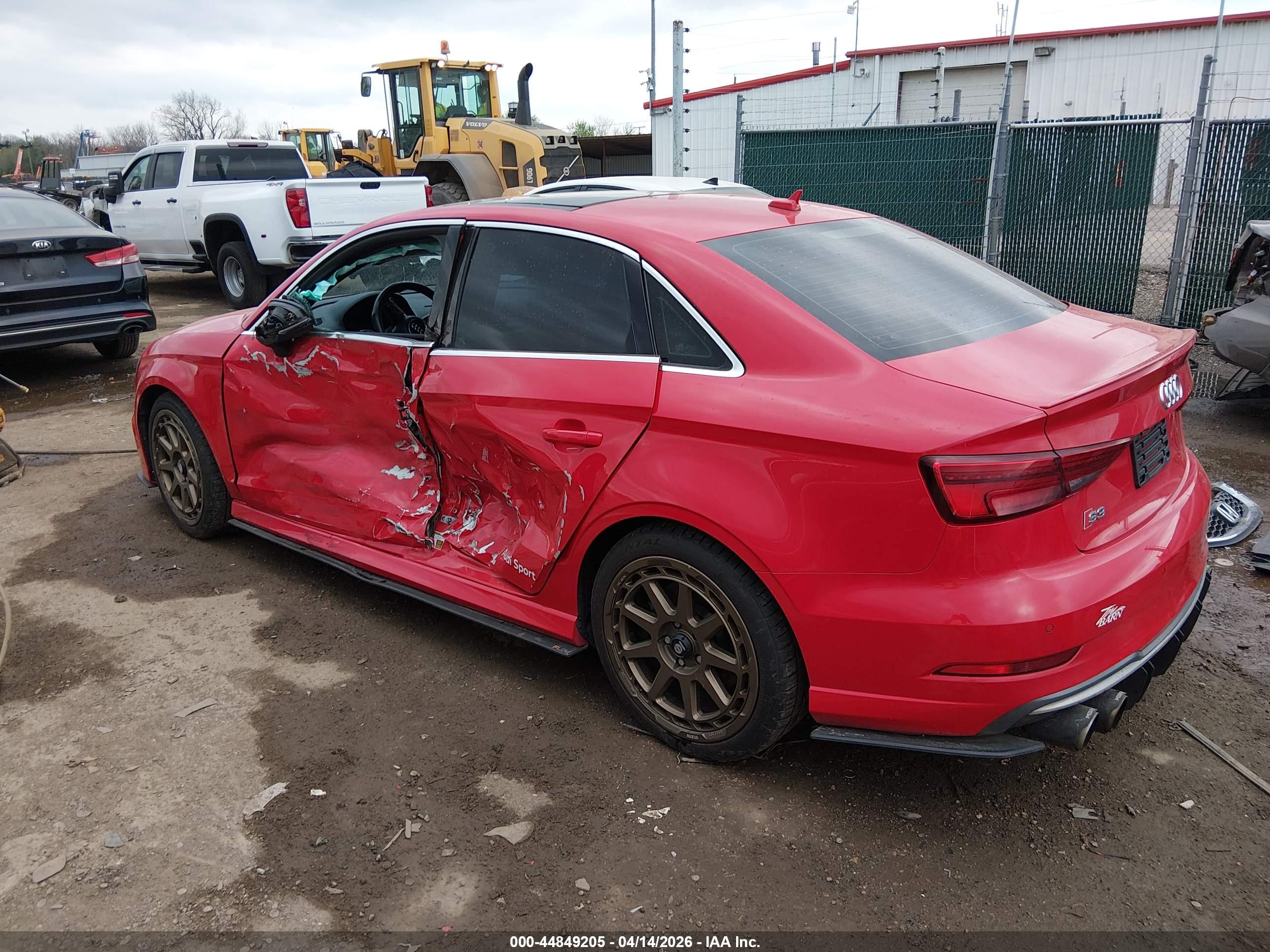 AUDI S3 image 3
