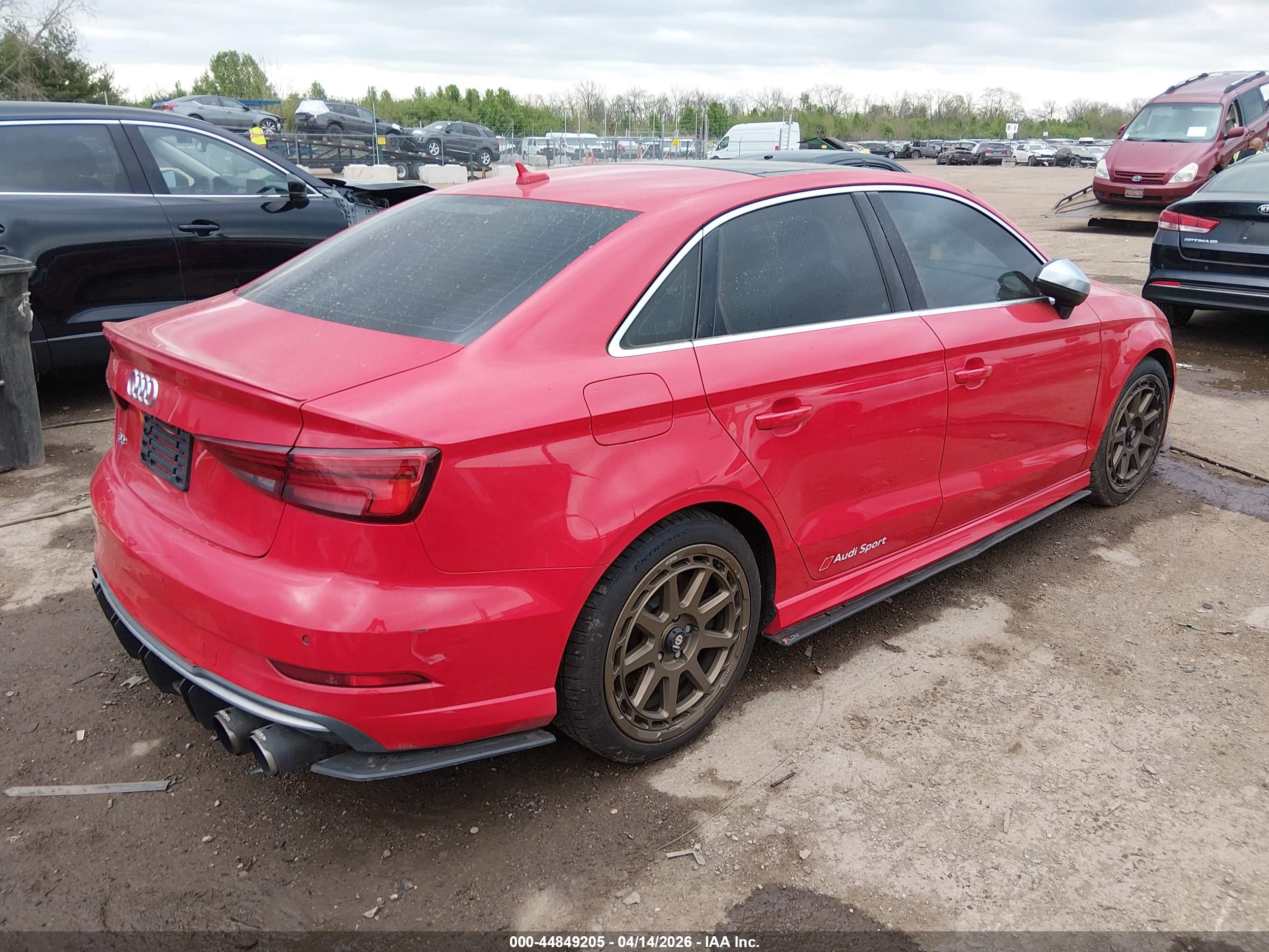 AUDI S3 image 4