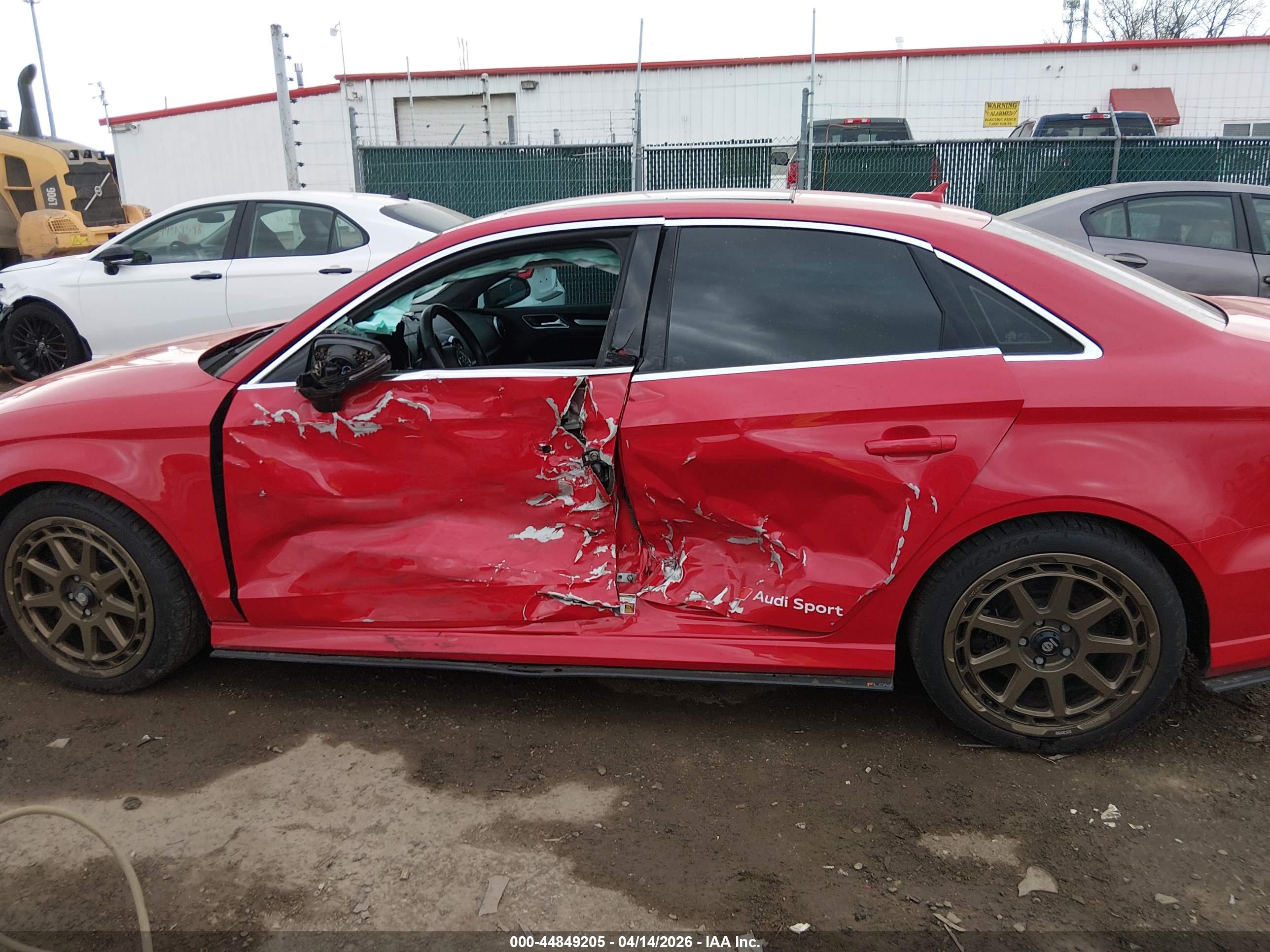 AUDI S3 image 6