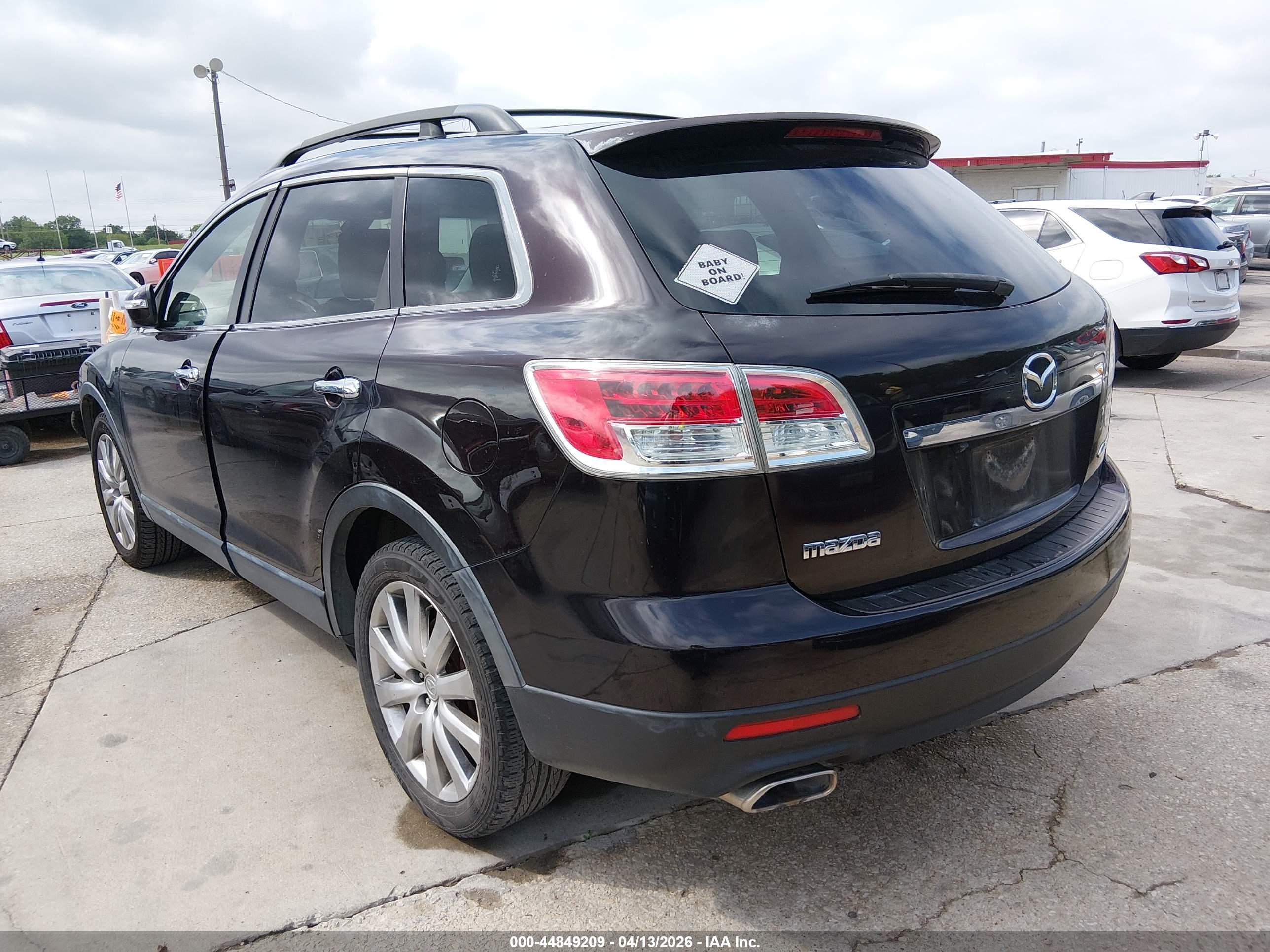 MAZDA CX-9 image 3