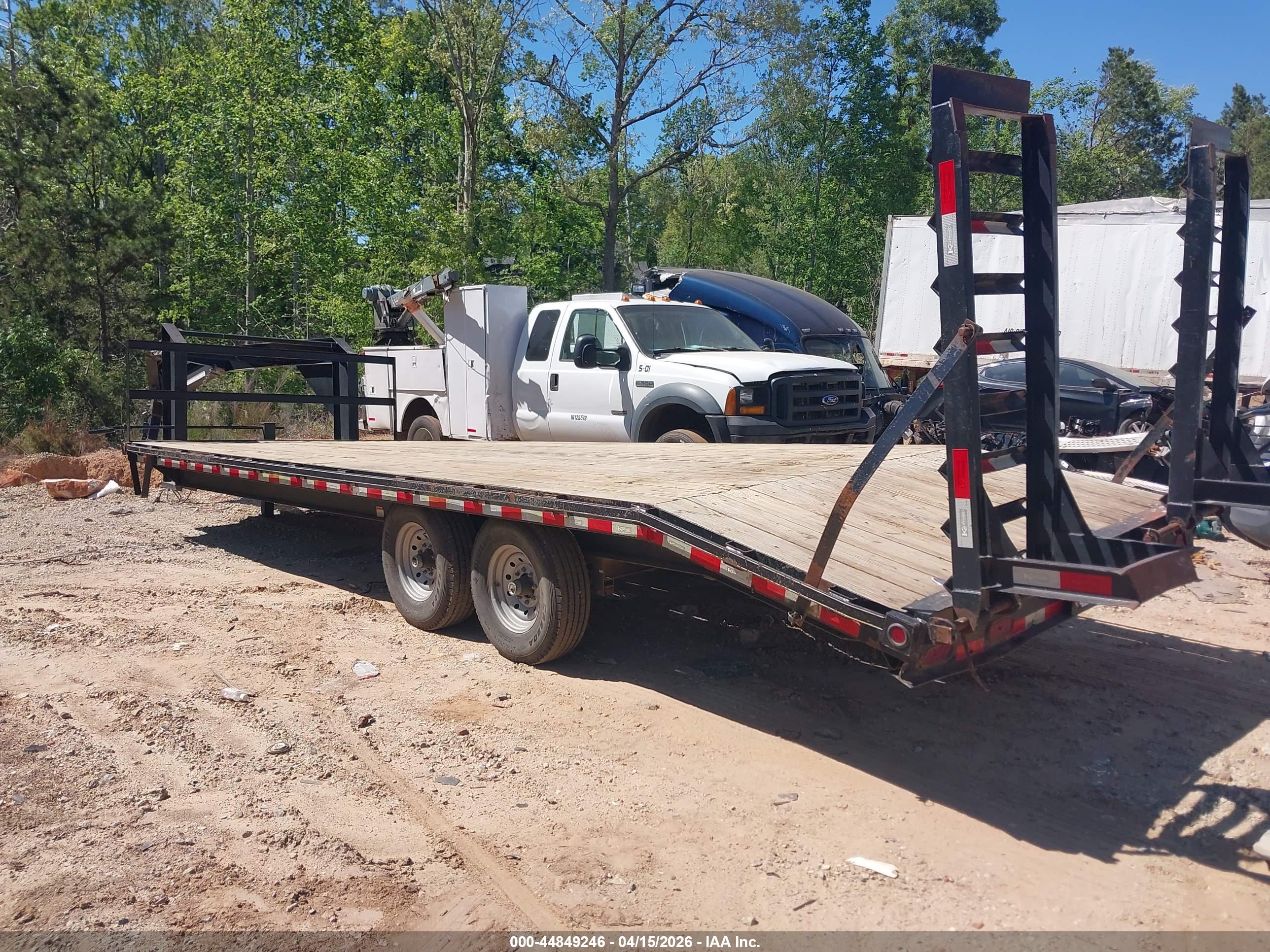 KAUFMAN TRAILERS image 3