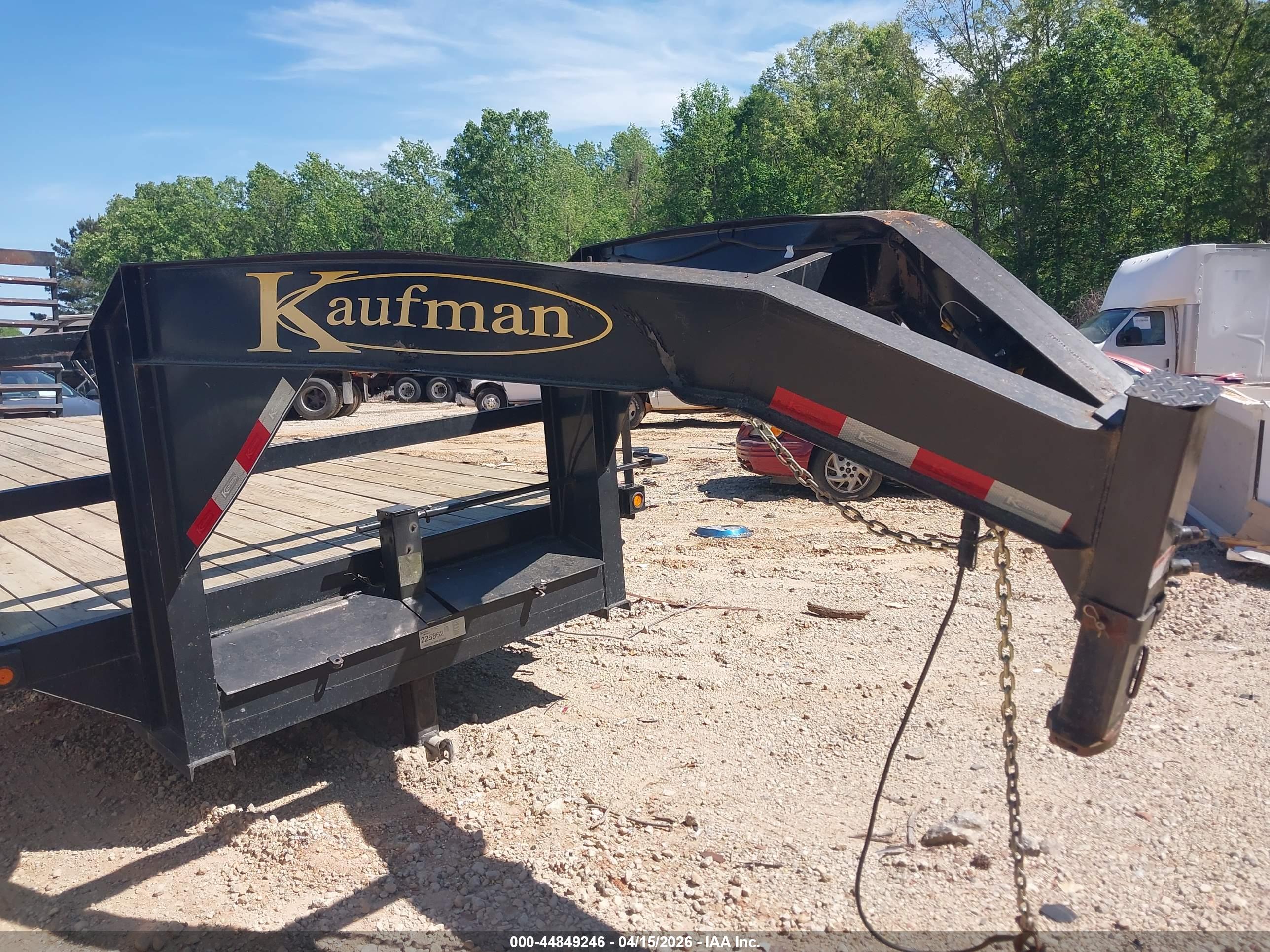 KAUFMAN TRAILERS image 6