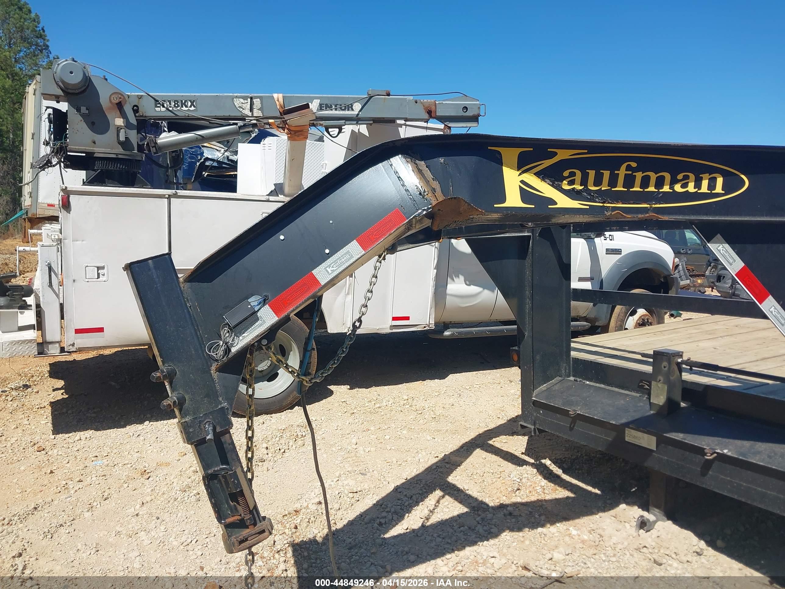 KAUFMAN TRAILERS image 7