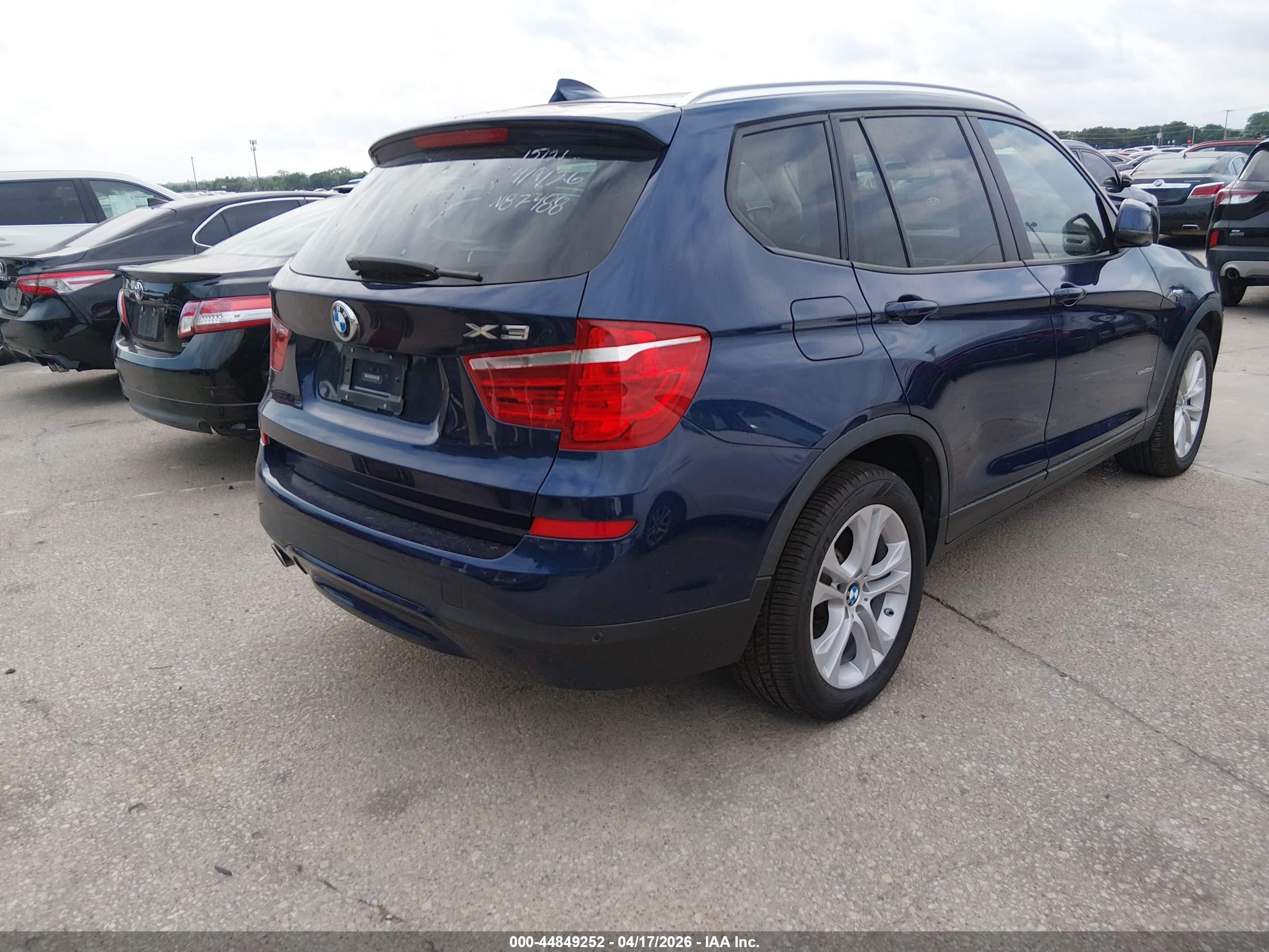 BMW X3 image 4