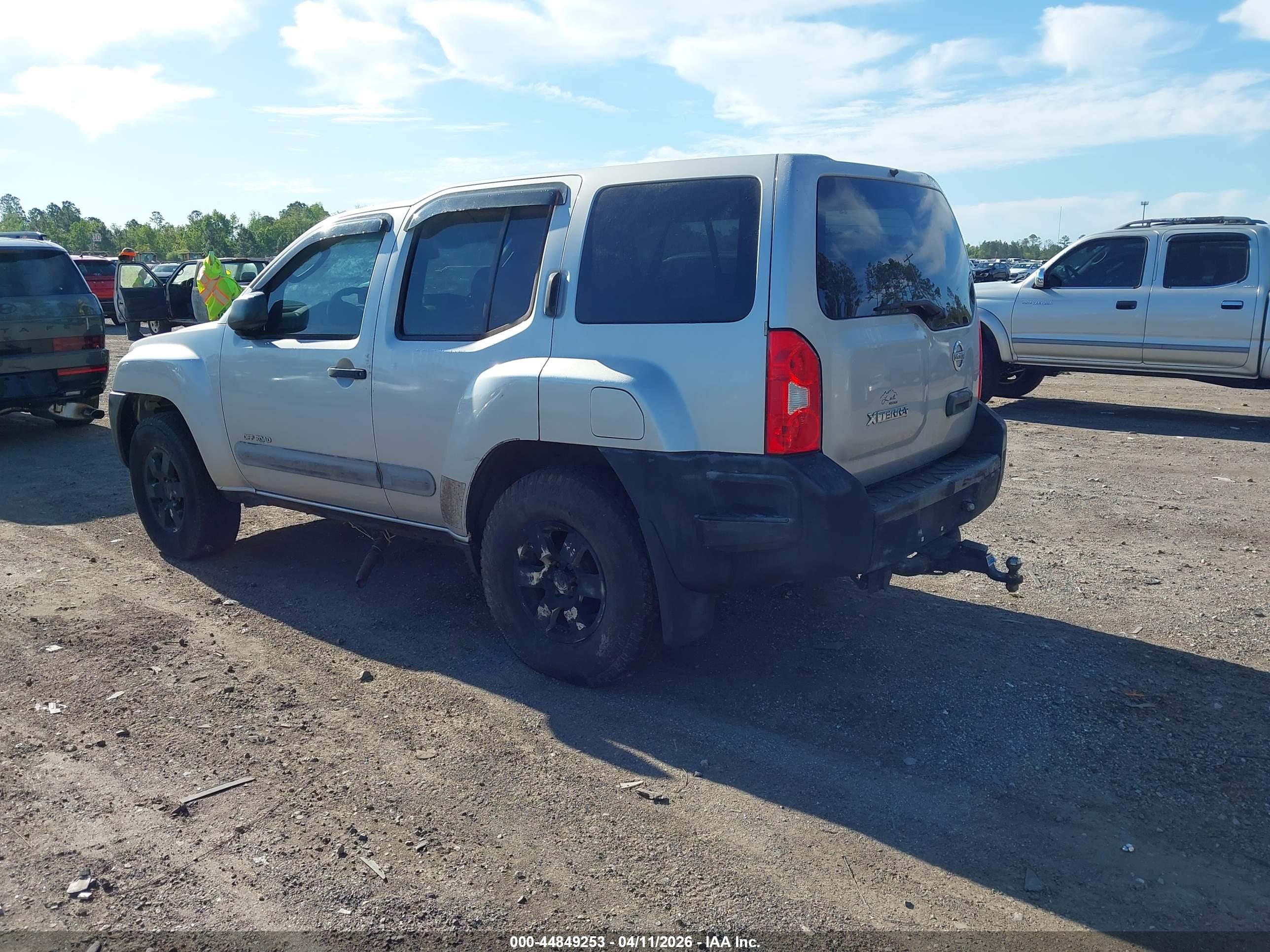 NISSAN XTERRA image 3