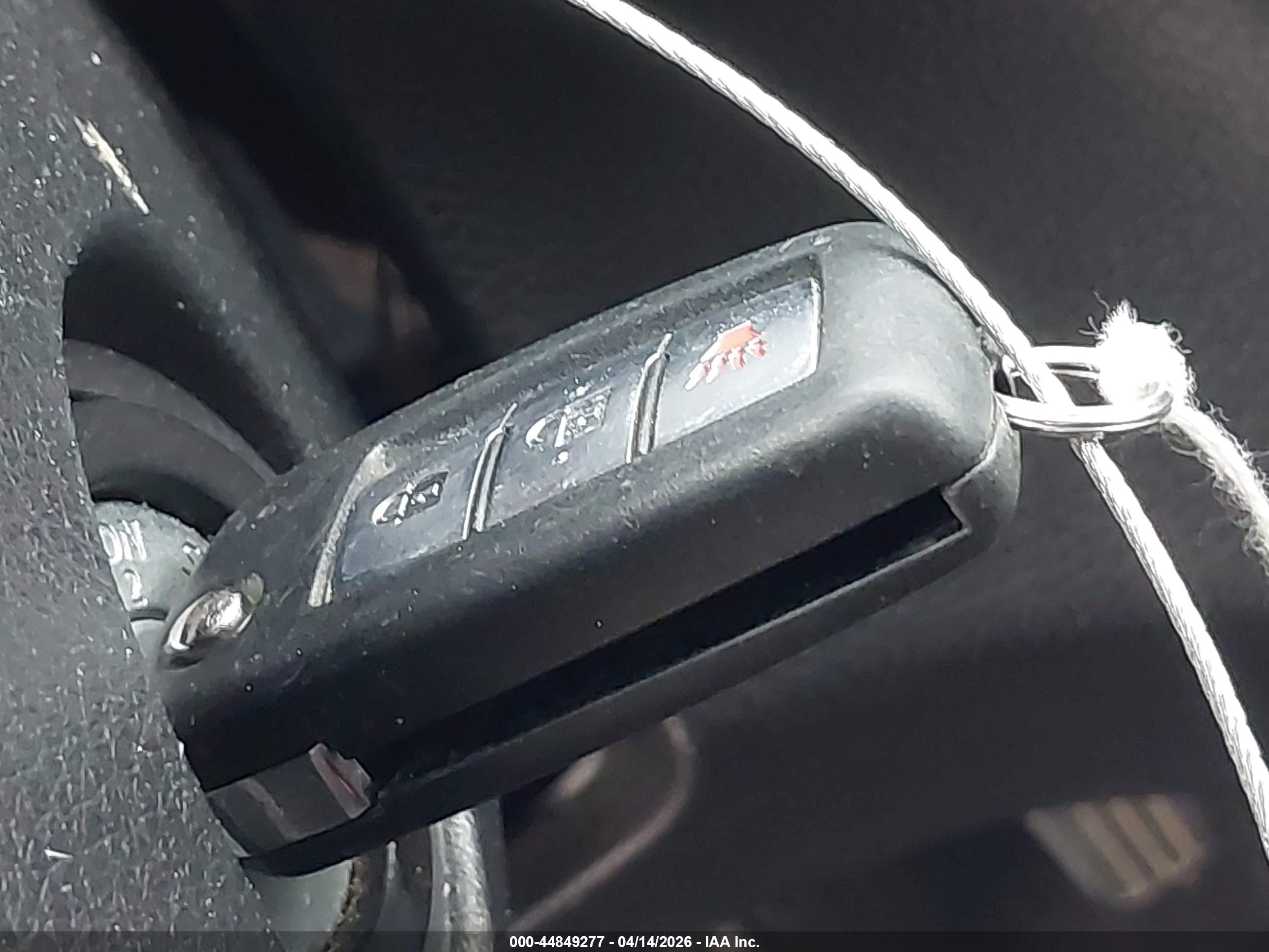 NISSAN ROGUE image 11