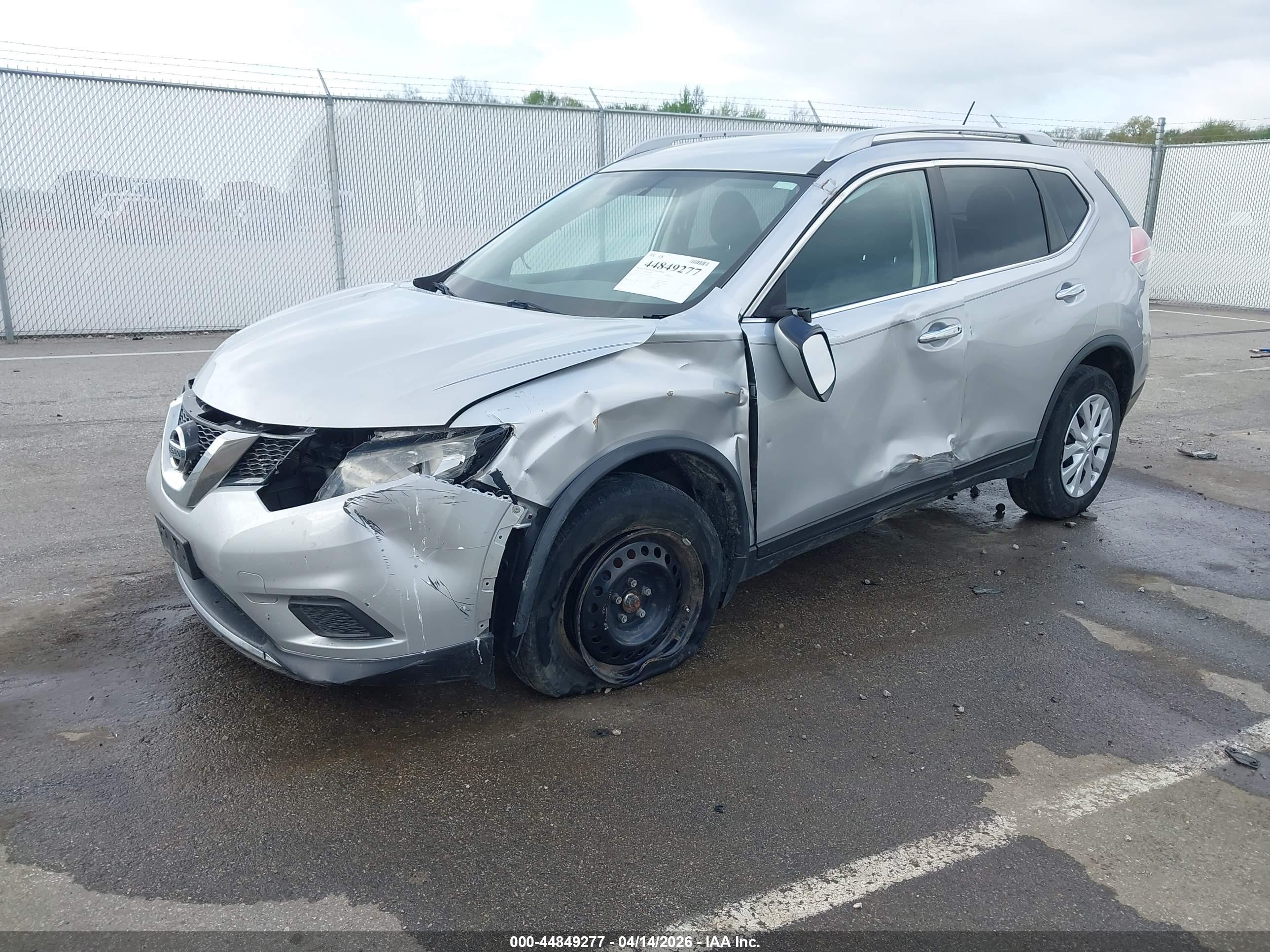 NISSAN ROGUE image 2