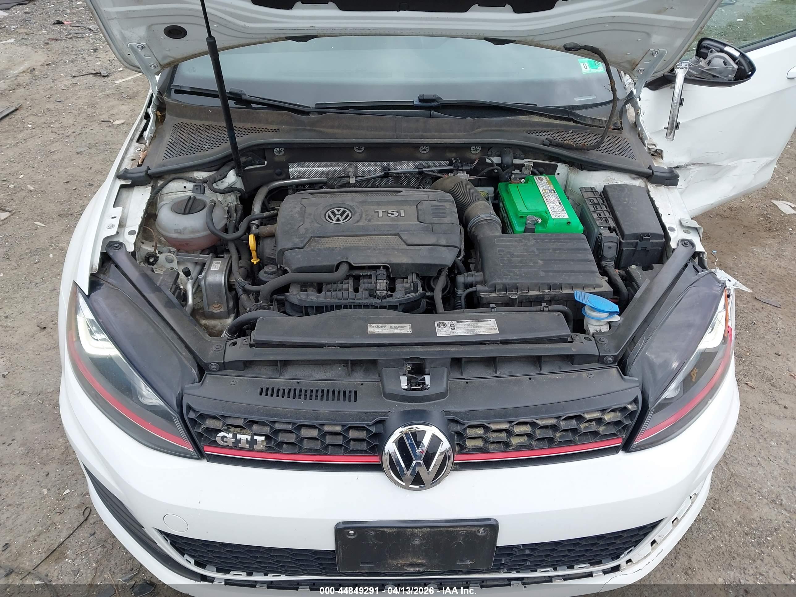 VOLKSWAGEN GOLF image 10