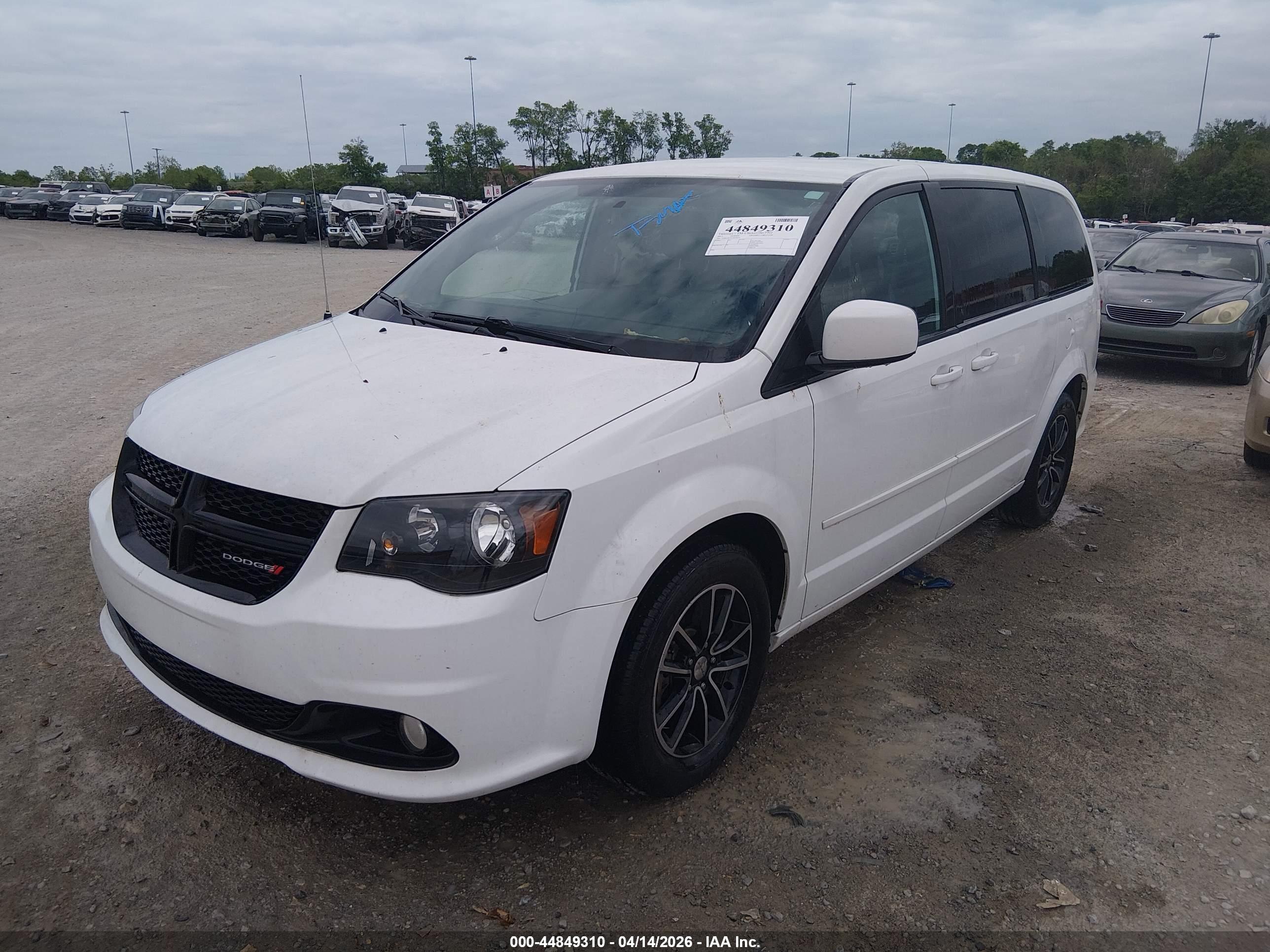 DODGE GRAND image 2