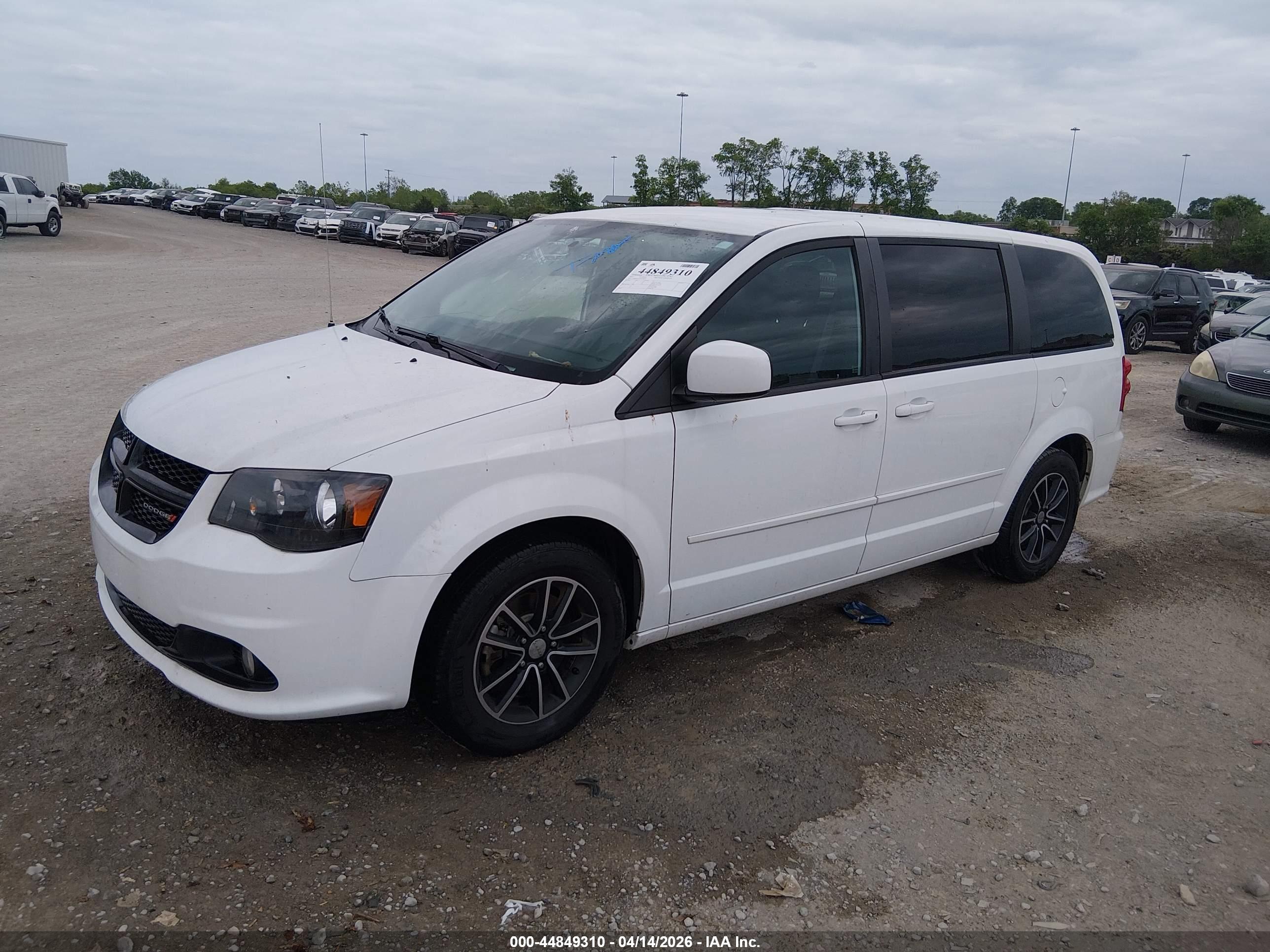 DODGE GRAND image 6