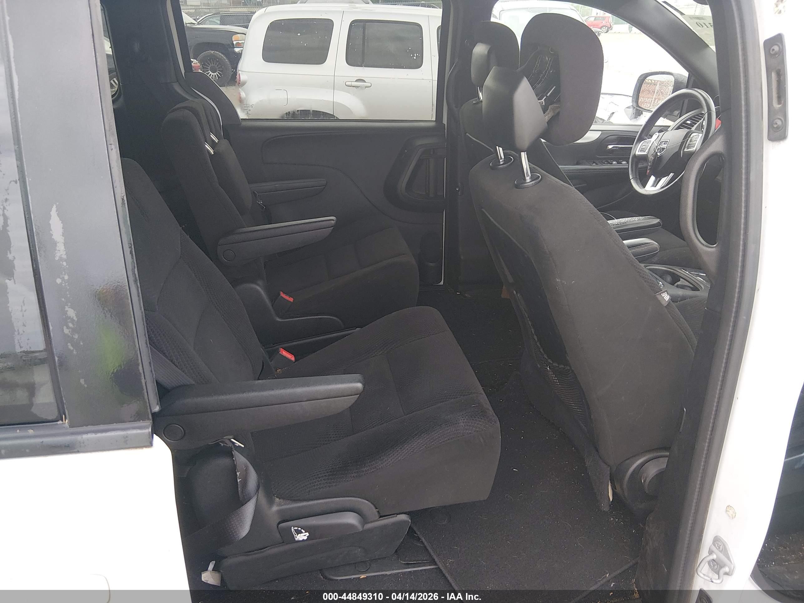 DODGE GRAND image 8