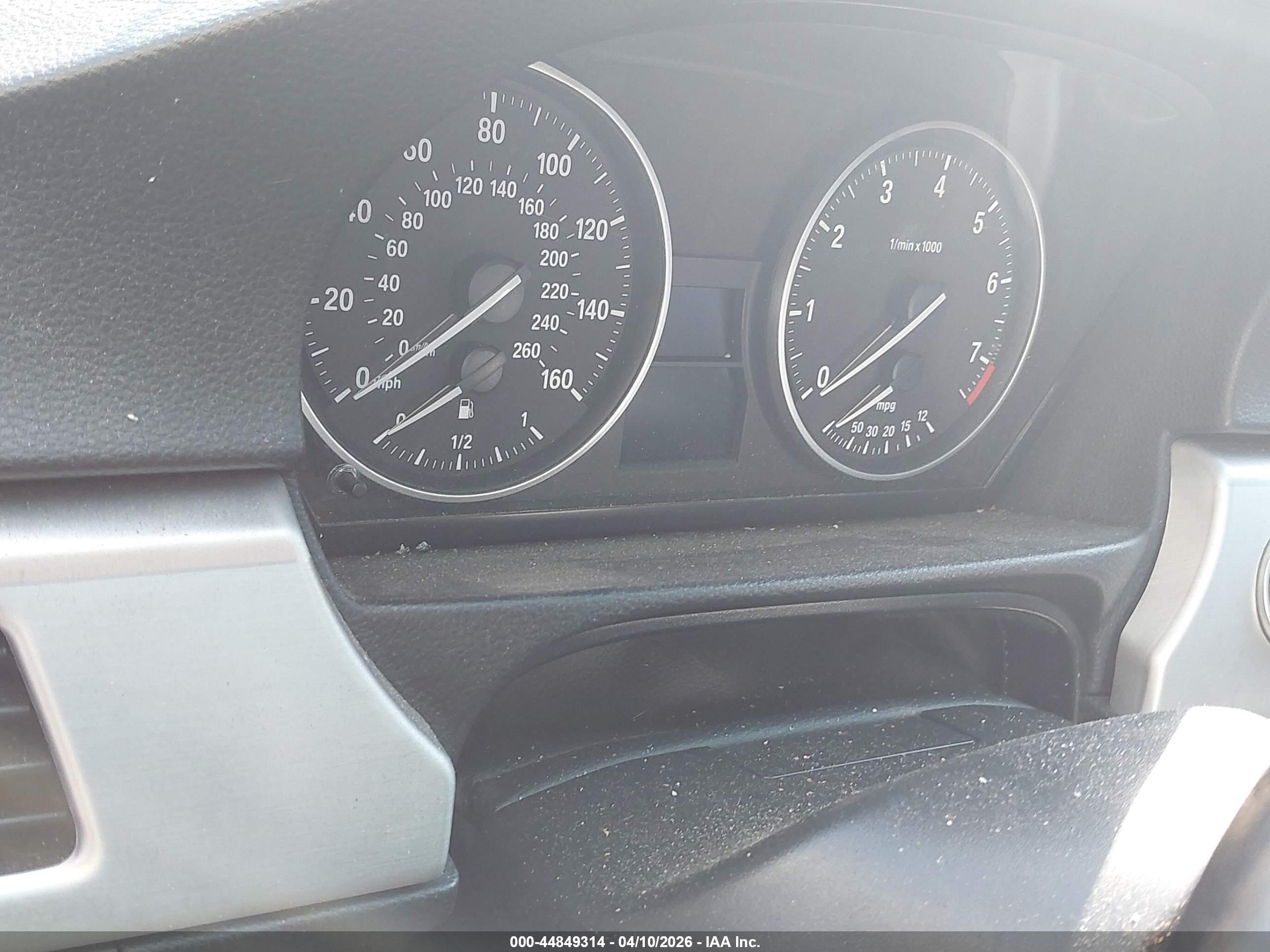 BMW 328I image 7