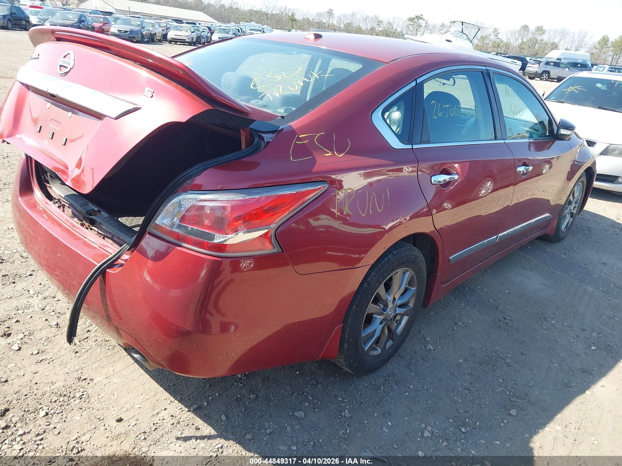NISSAN ALTIMA image 4