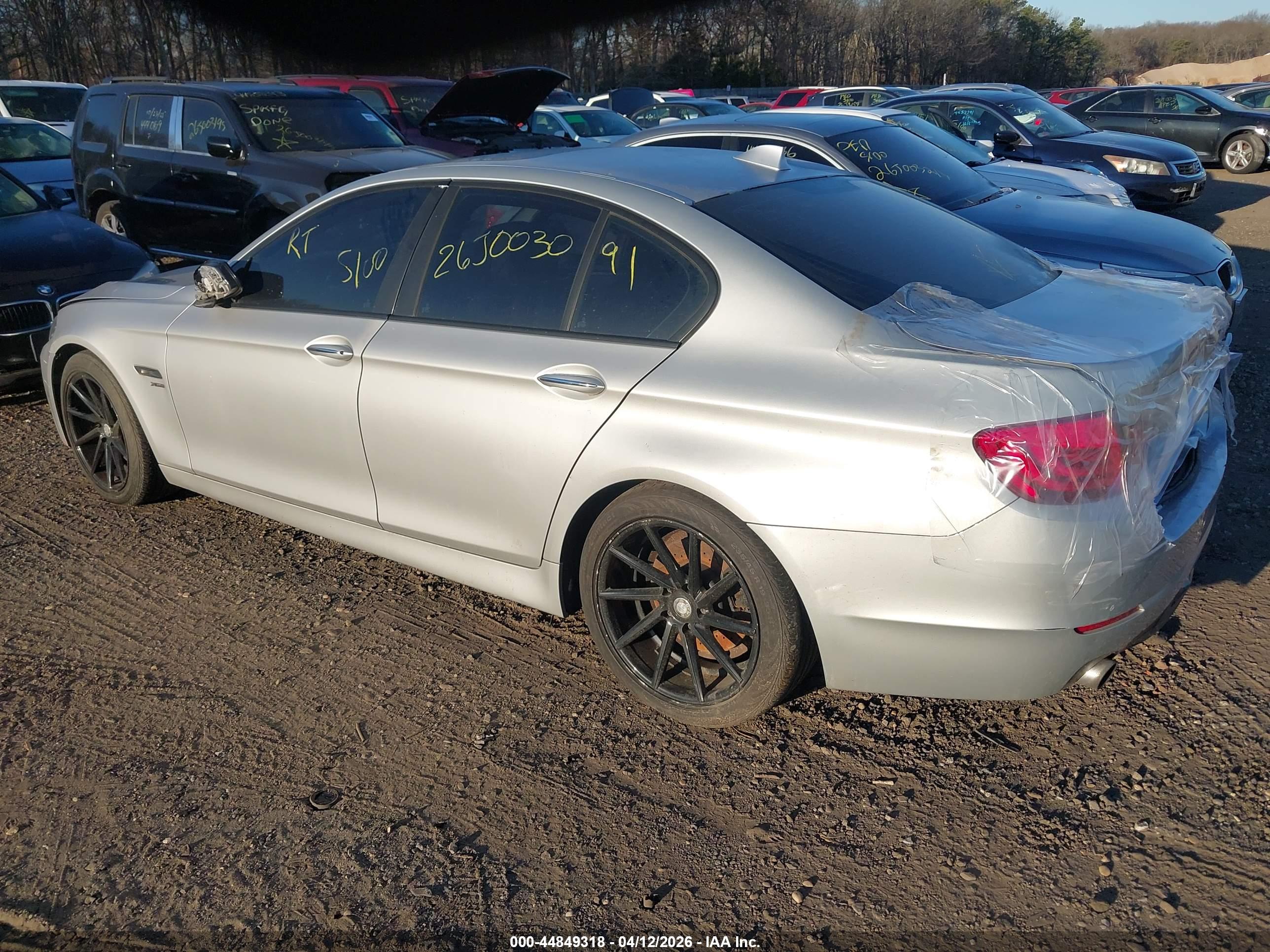 BMW 535I image 3