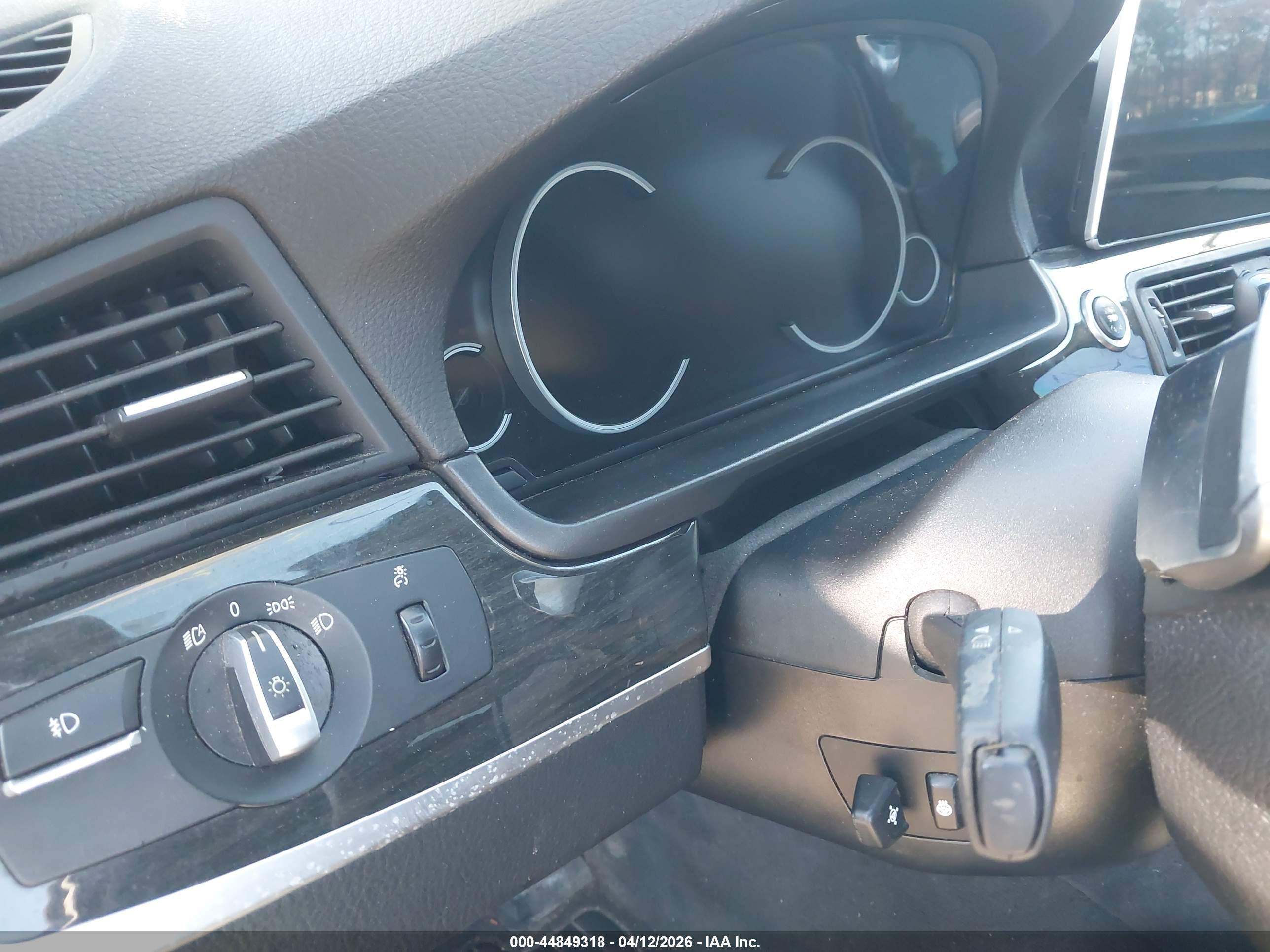 BMW 535I image 7