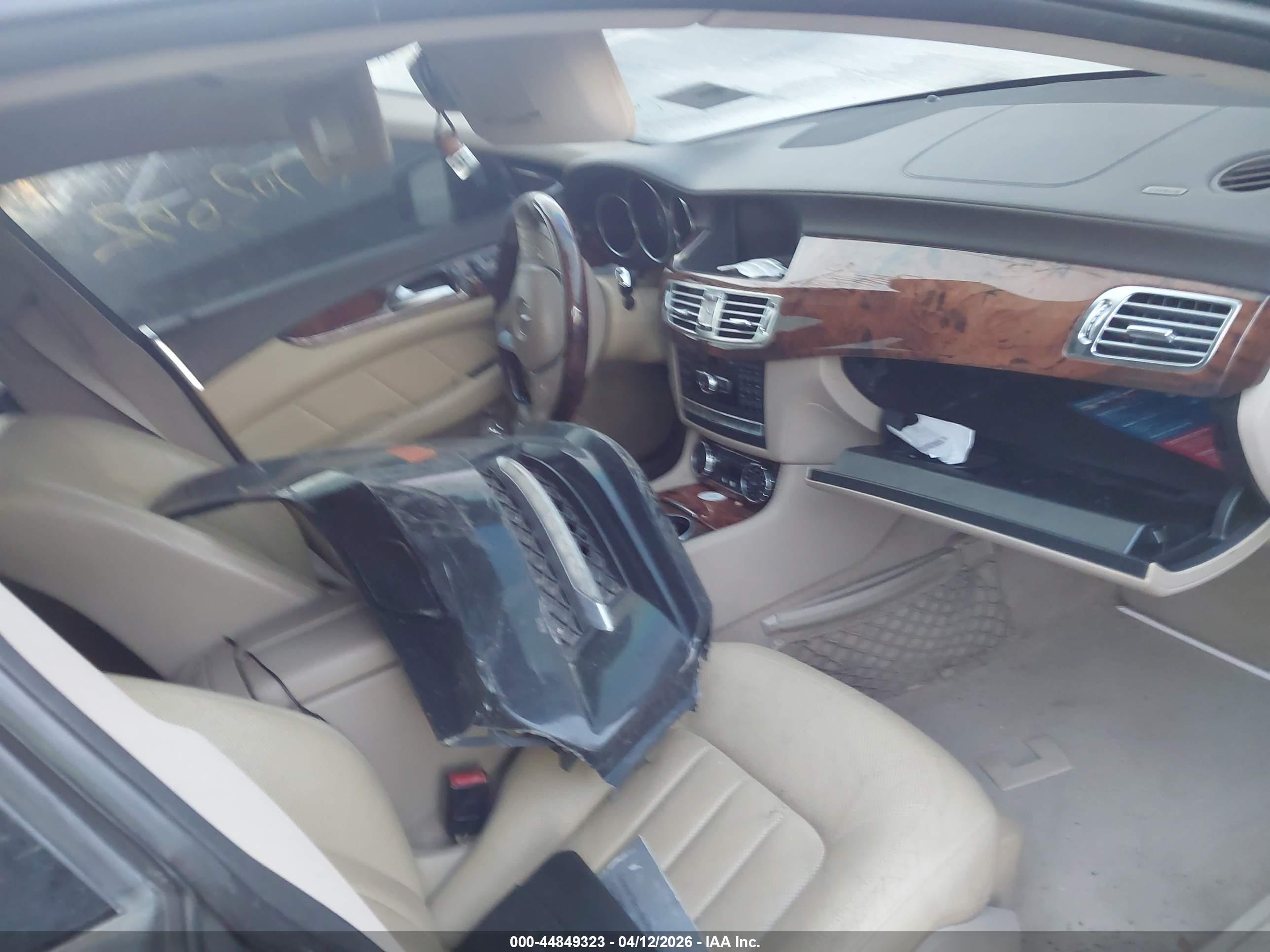 MERCEDES-BENZ CLS image 5