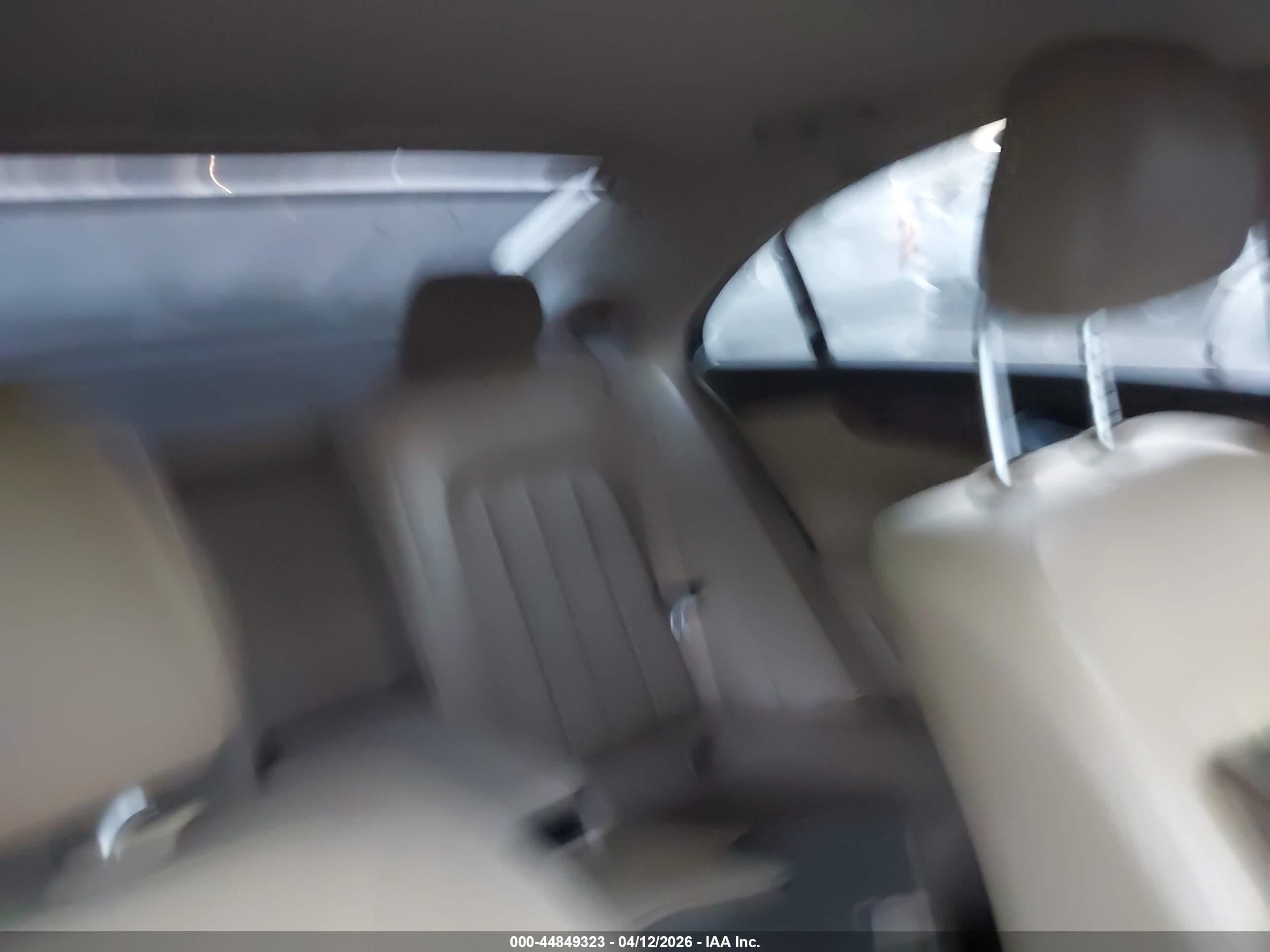 MERCEDES-BENZ CLS image 8