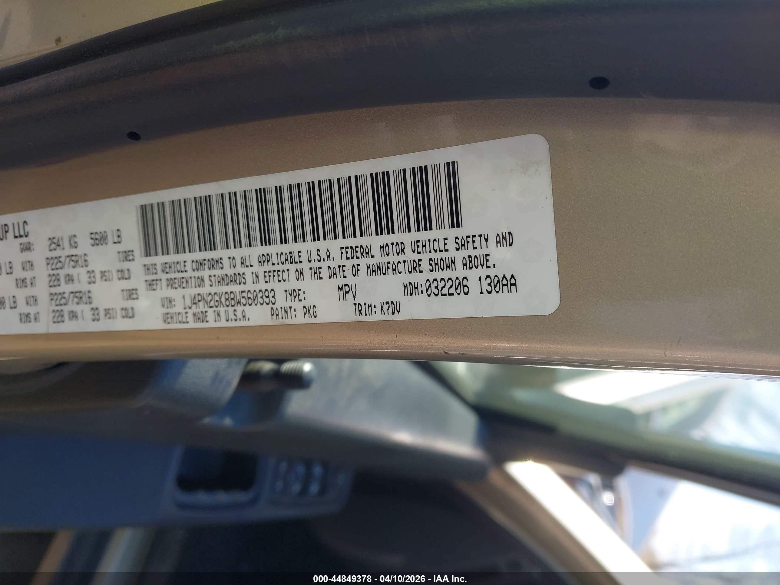 JEEP LIBERTY image 9