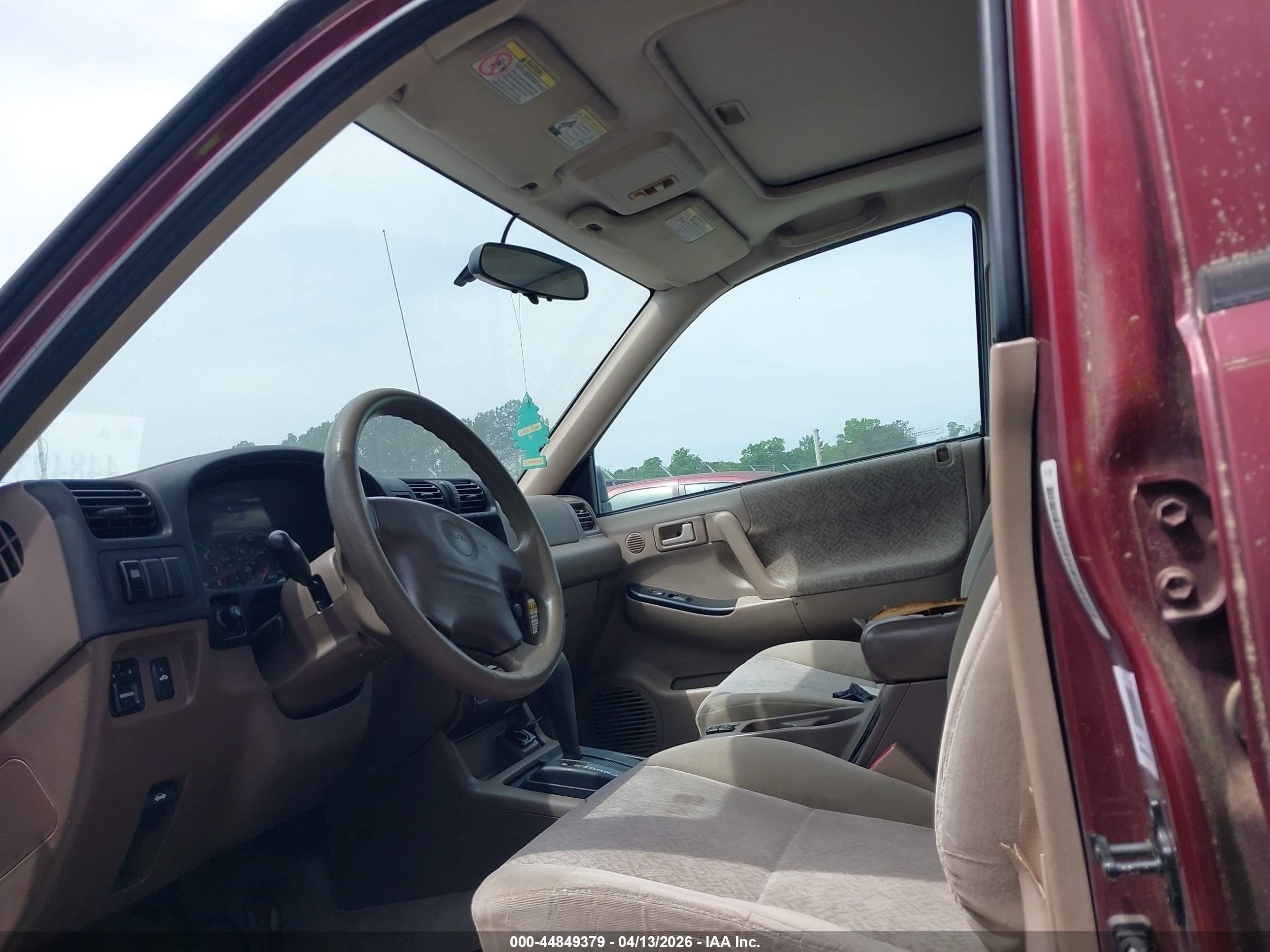 ISUZU RODEO image 5