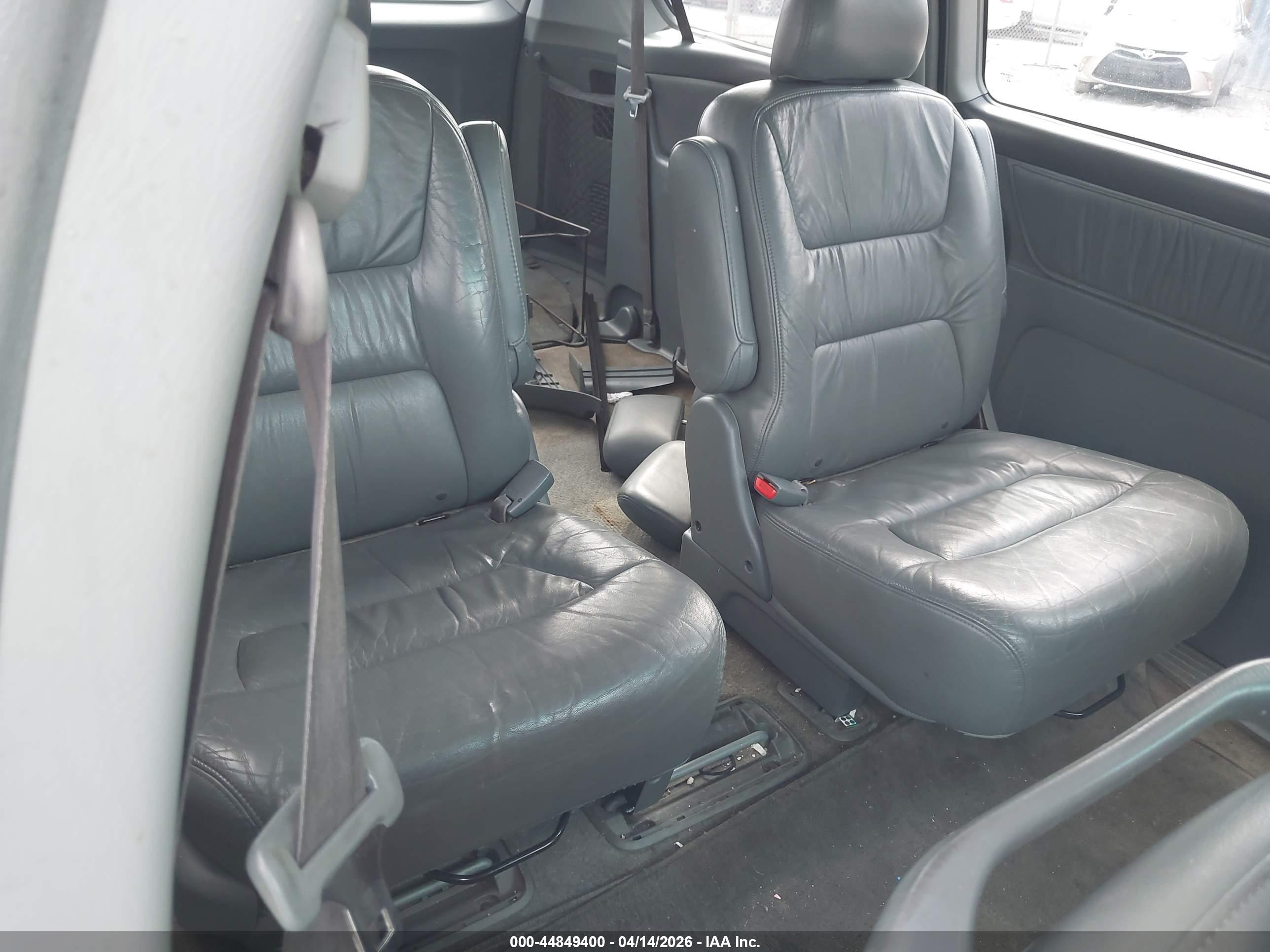 HONDA ODYSSEY image 8