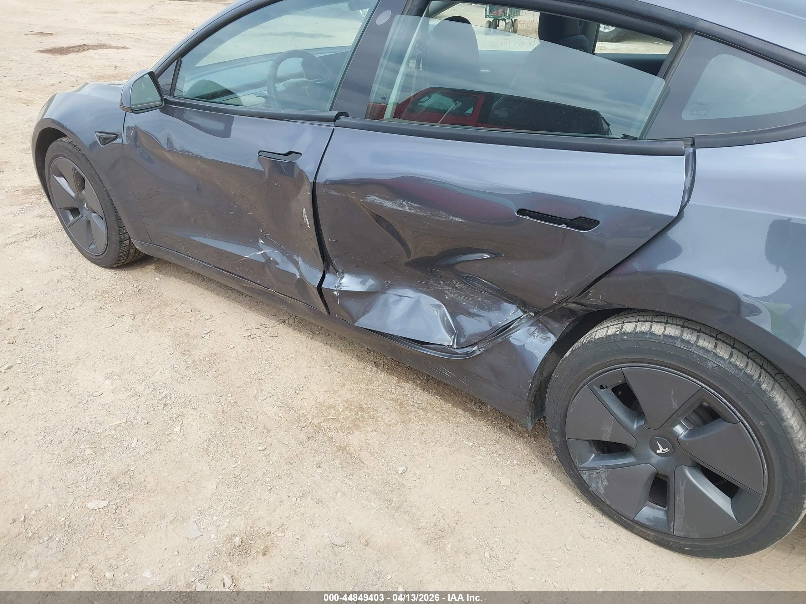 TESLA MODEL image 6