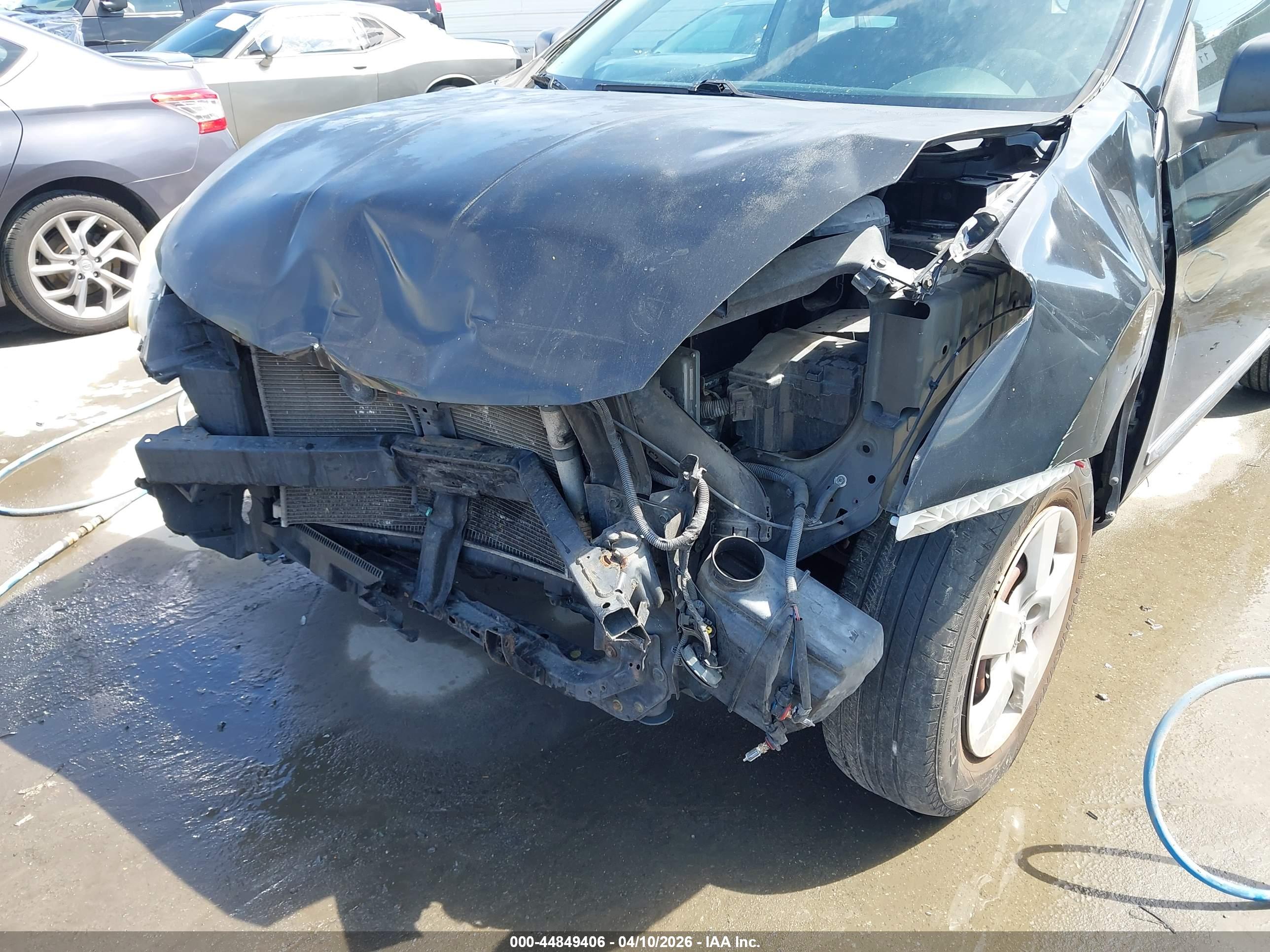 NISSAN ROGUE image 6