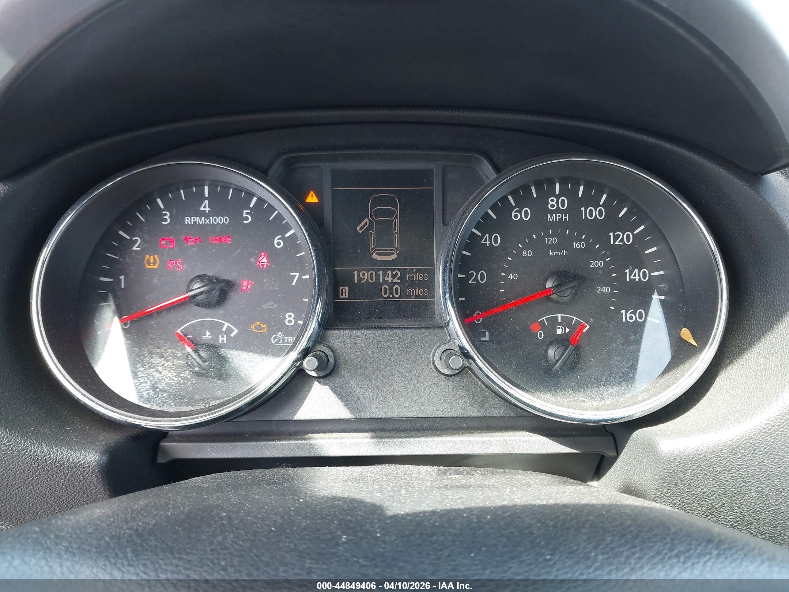 NISSAN ROGUE image 7