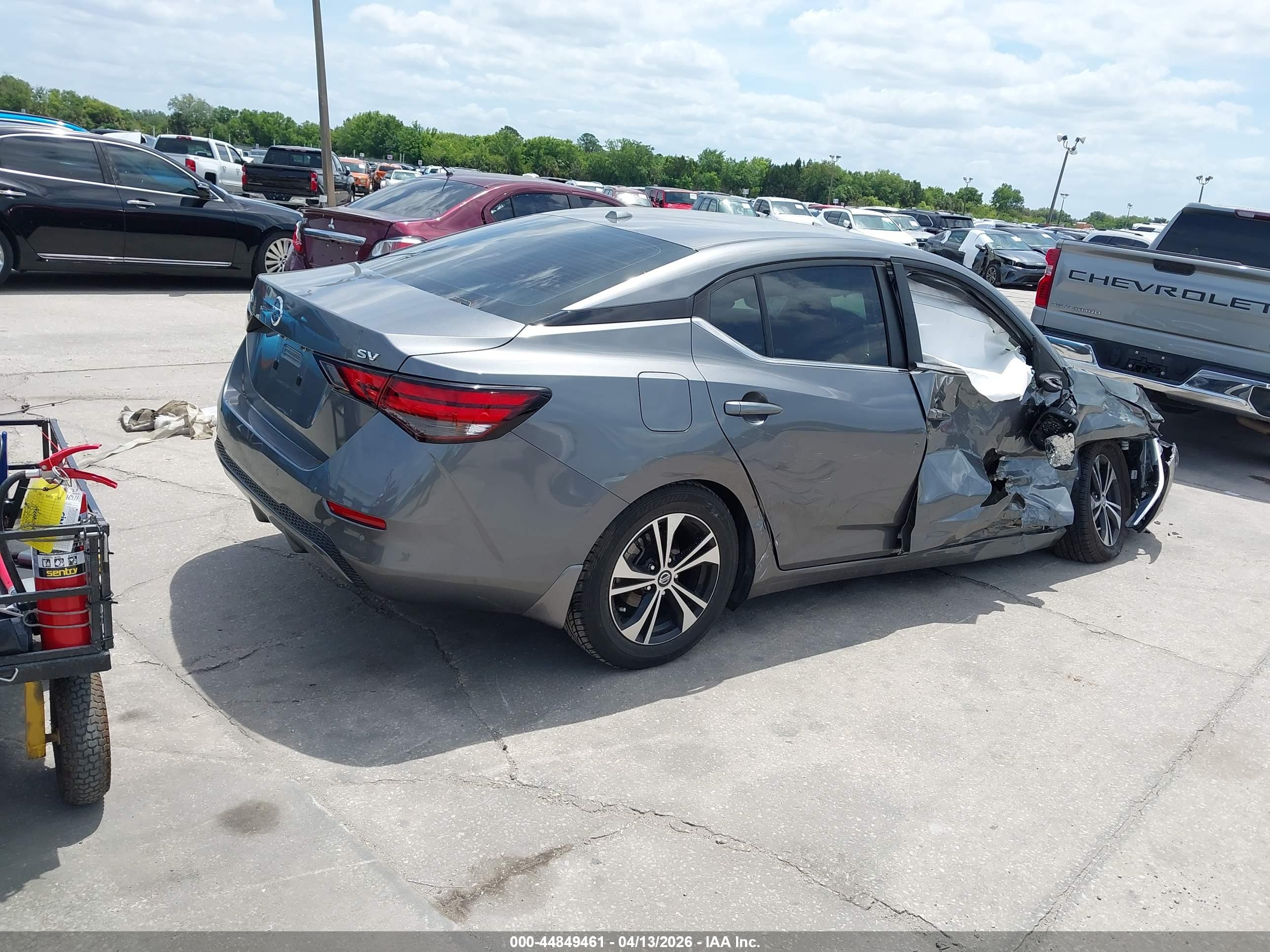 NISSAN SENTRA image 4