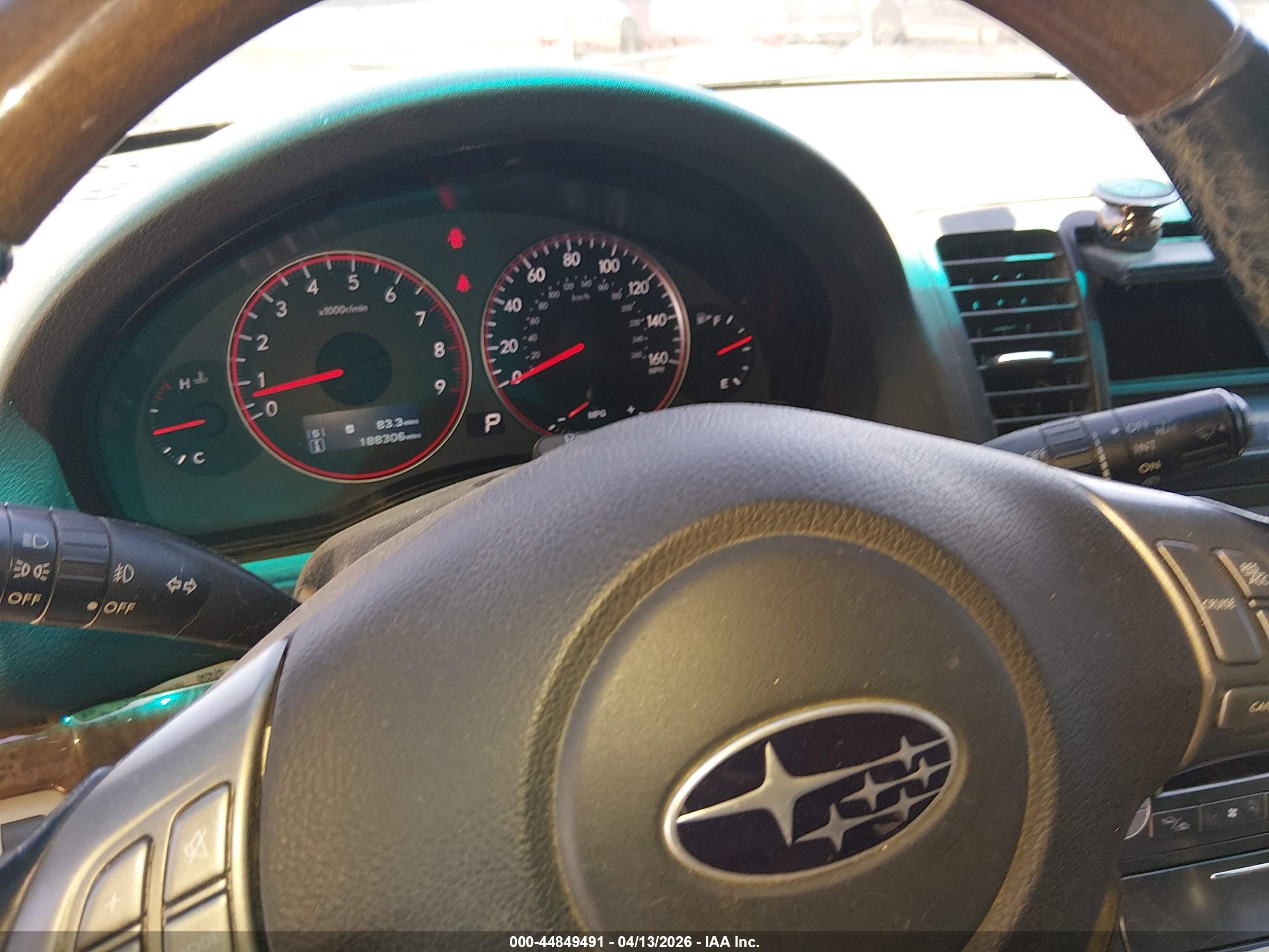 SUBARU OUTBACK image 7